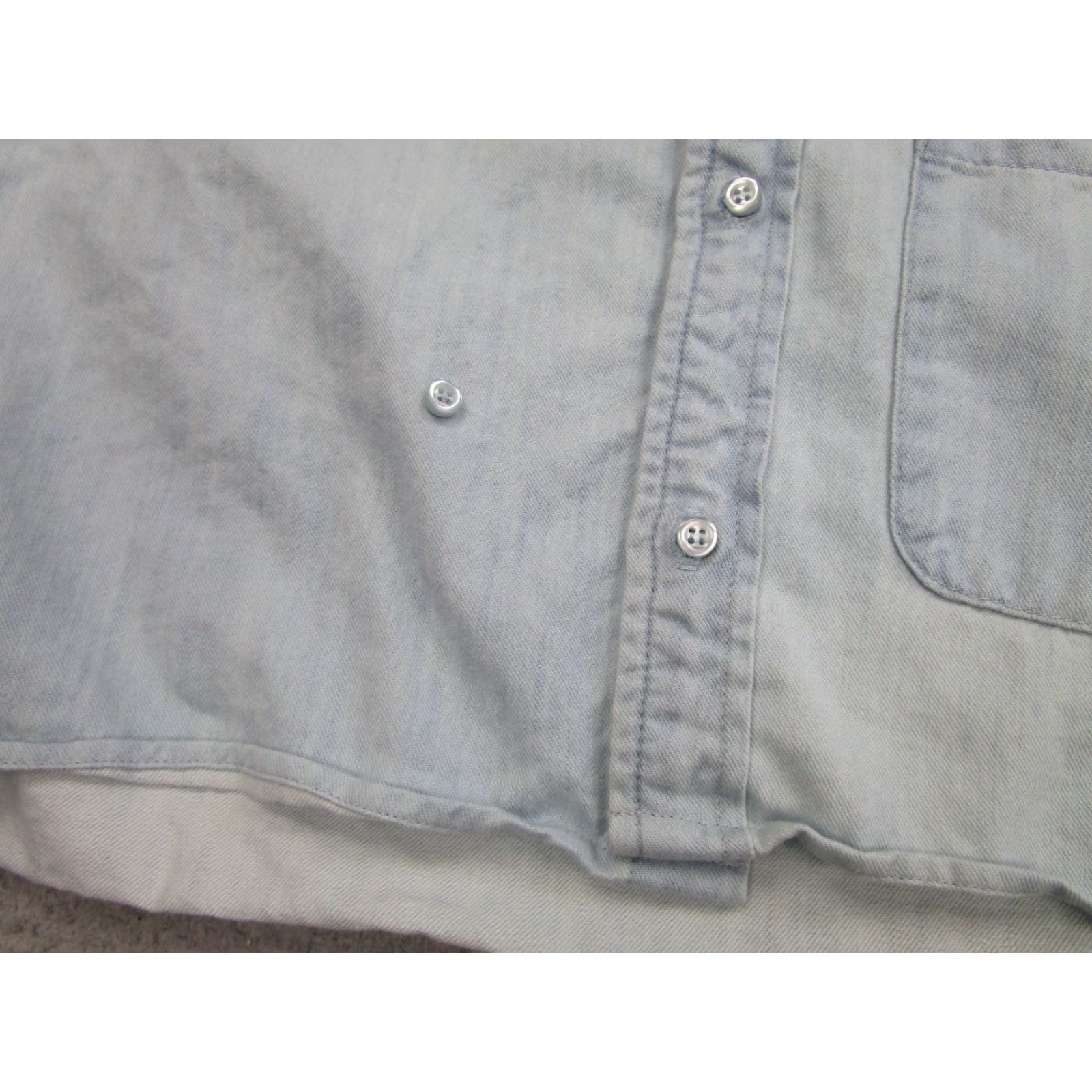 Vintage VINTAGE Wear Cisco Denim Shirt Womens L Blue Cropped Long Sleeve Button-Up Cowgirl Relaxed Fit Size L / US 10 / IT 46 - 3 Thumbnail