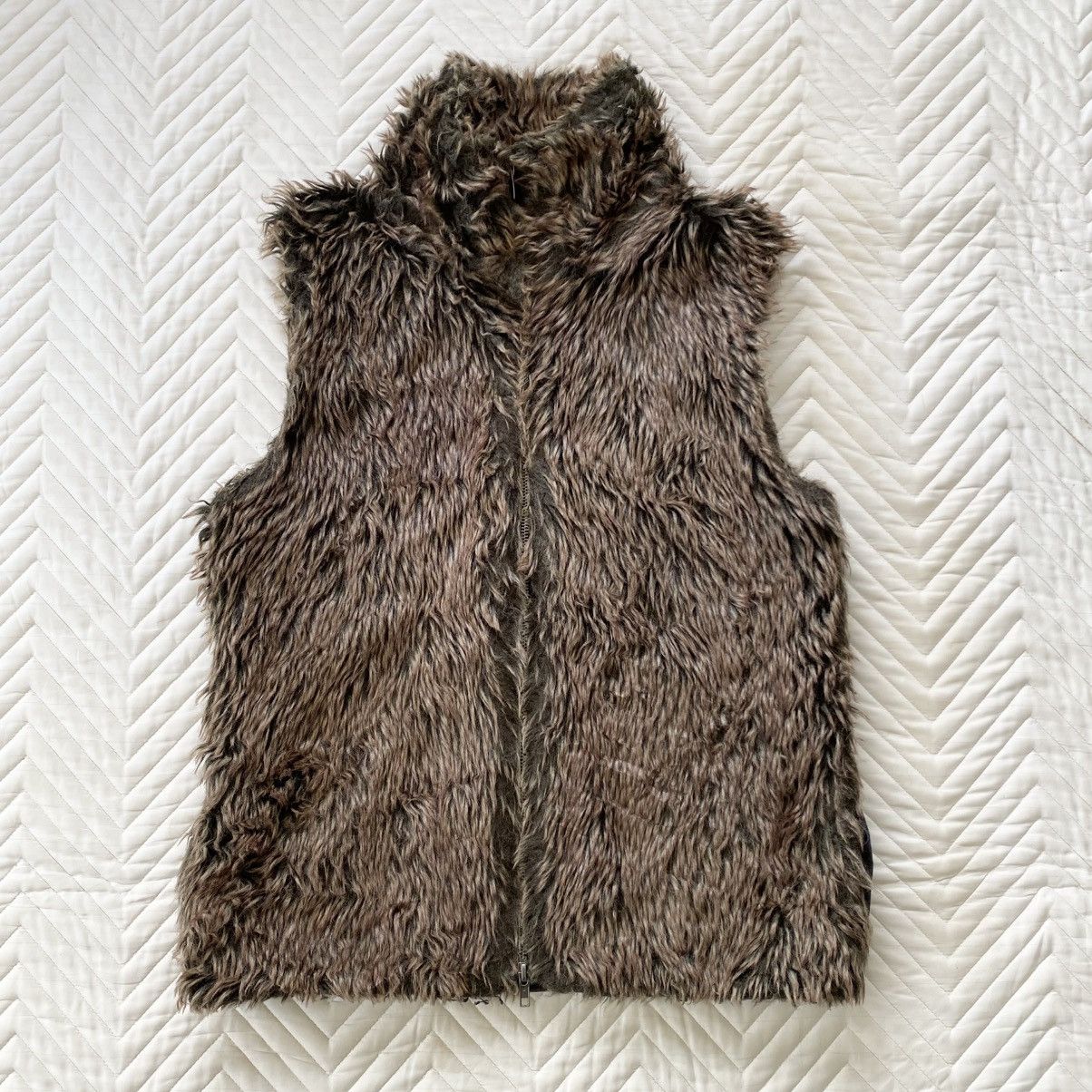 Other “Faux Fur Zip Vest – Real Fur Look, Korean Made” Size US S / EU 44-46 / 1 - 1 Thumbnail