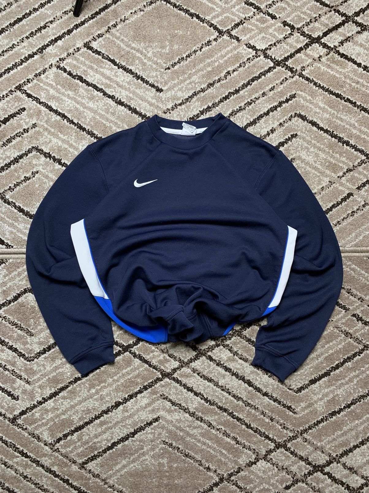 Nike × Vintage Vintage Nike Y2K Mini Swoosh Blue Boxy Sweatshirt Hype 00s Size US M / EU 48-50 / 2 - 1 Thumbnail