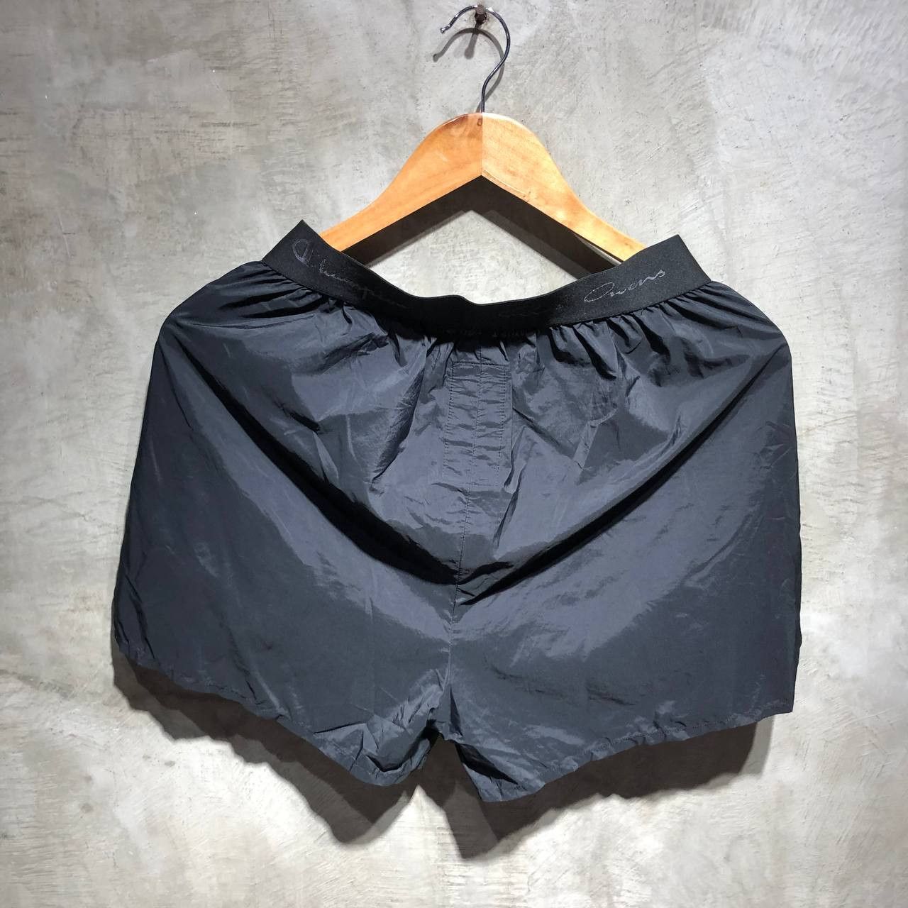 Champion × Rick Owens Rick Owens x Champion Dolphin Nylon Boxer Shorts Size 30" / US 8 / IT 44 - 3 Thumbnail