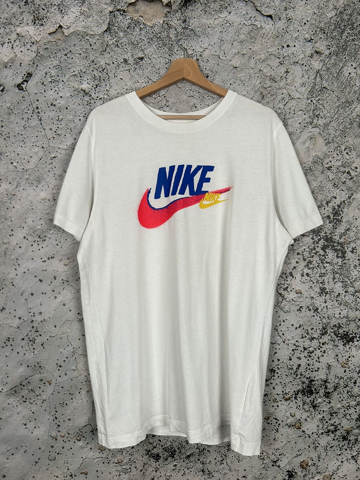 Nike × Vintage Nike Swoosh Logo White Graphic Tee Streetwear Drill Size US L / EU 52-54 / 3 - 1 Thumbnail