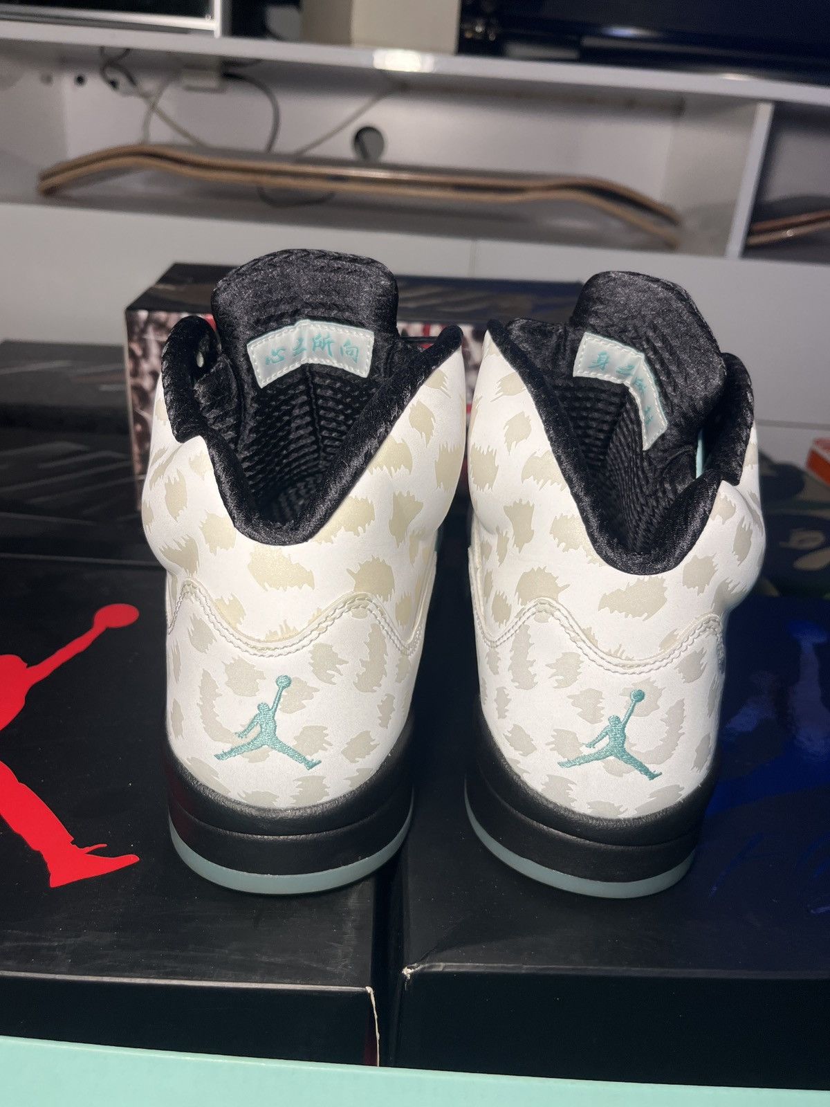 Jordan Brand Jordan 5 retro island green Size US 11 / EU 44 - 4 Thumbnail