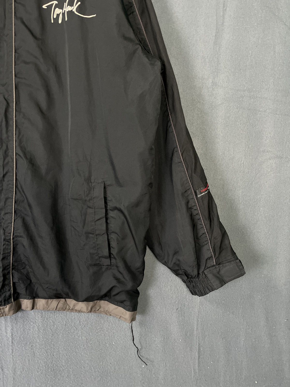 Tony Hawk × Vintage Tony Hawk Skateboarding Clothing Embroidered Backhit Jacket Size US XL / EU 56 / 4 - 6 Thumbnail