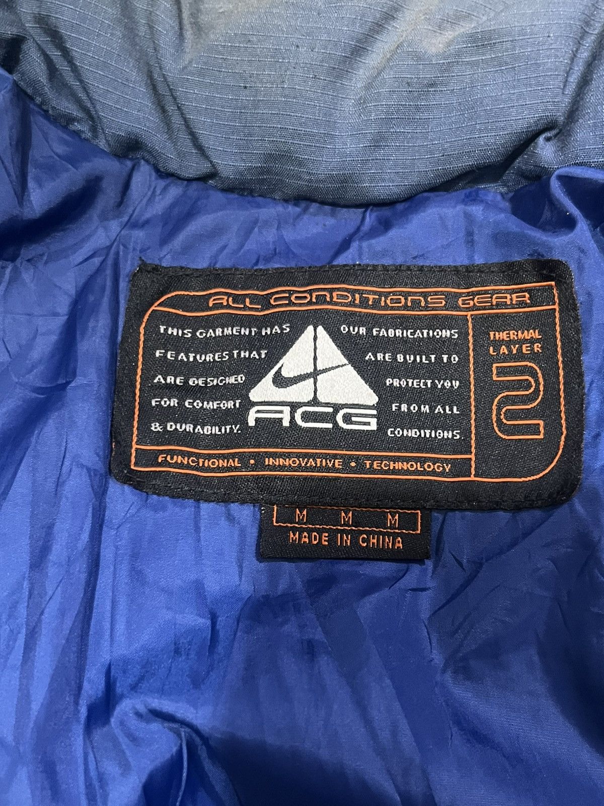 Nike ACG 90s Nike acg neon puffer jacket Size US M / EU 48-50 / 2 - 11 Thumbnail