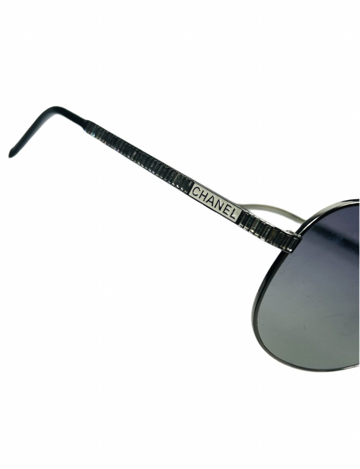 Chanel Chanel 262/11 Logo Sunglasses Size ONE SIZE - 2 Thumbnail