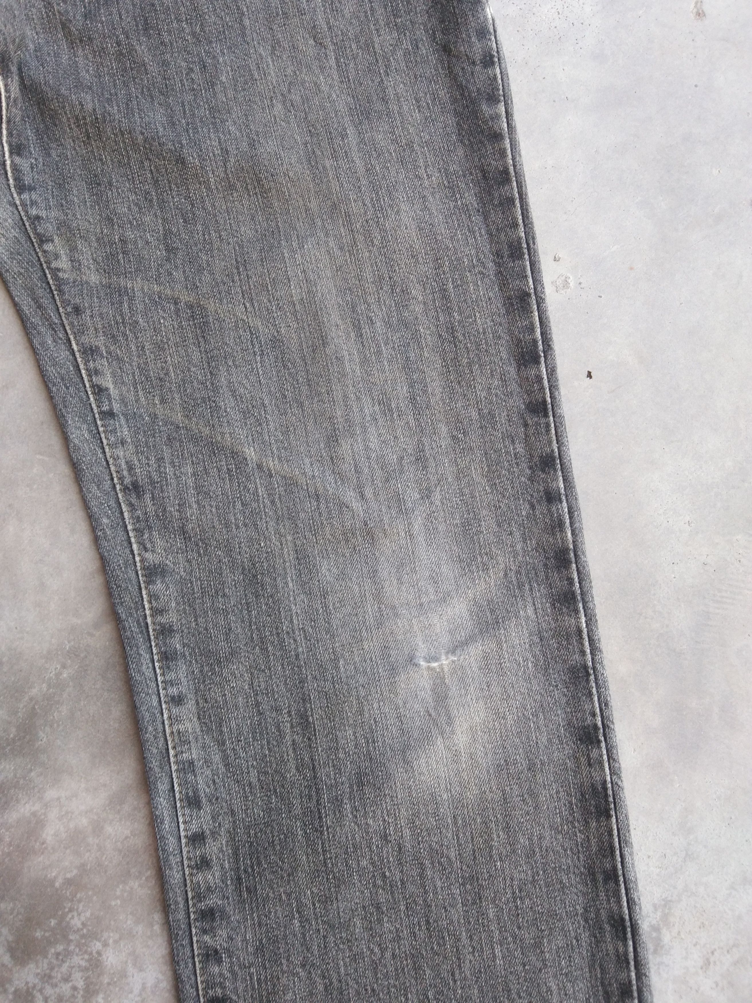 Edwin Vintage Edwin Grey Distressed Jeans 33x30 Size US 33 - 6 Thumbnail