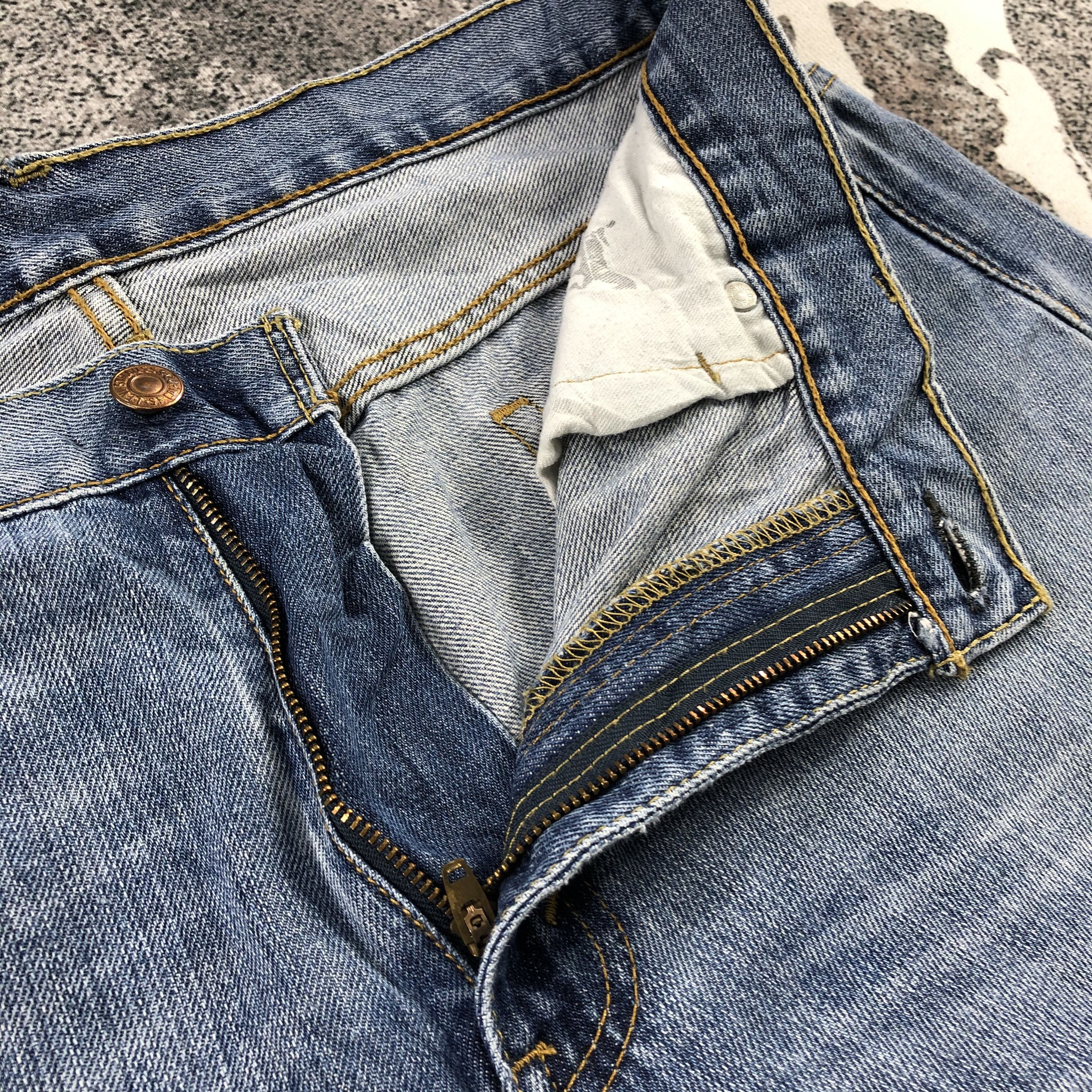 Levi's Levis 569 Jeans Faded Blue Denim KJ870 Size US 34 / EU 50 - 12 Thumbnail