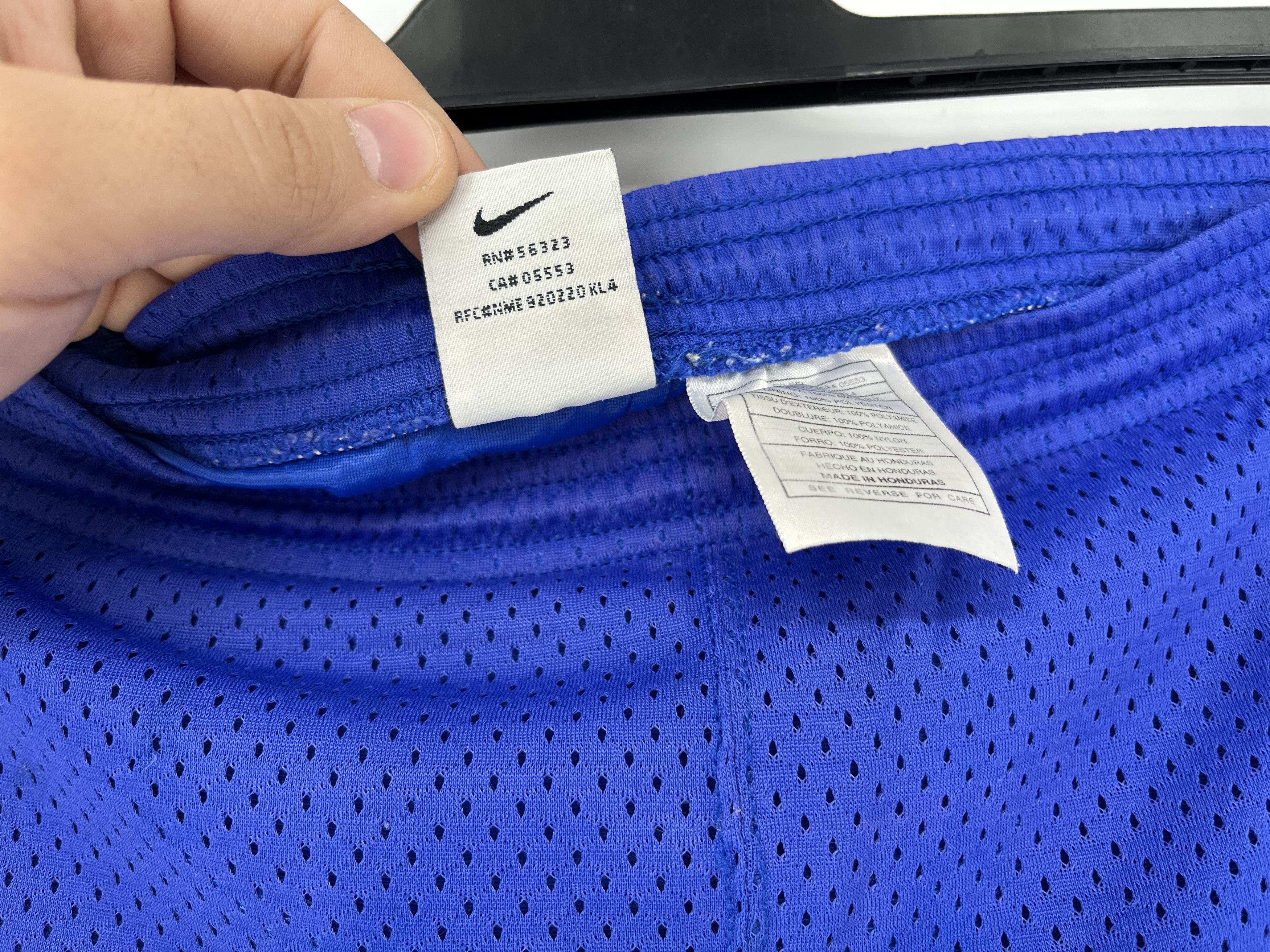 Nike 90s Vintage Nike Swoosh Logo Shorts Travis Style Size US 30 / EU 46 - 5 Thumbnail