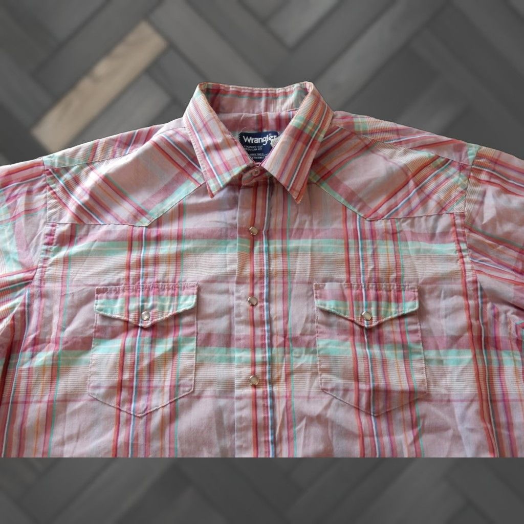 Wrangler VINTAGE Wrangler Men’s Western Shirt Short Sleeve Plaid Pink Cotton Blend Size 18 XL Size US XL / EU 56 / 4 - 1 Thumbnail