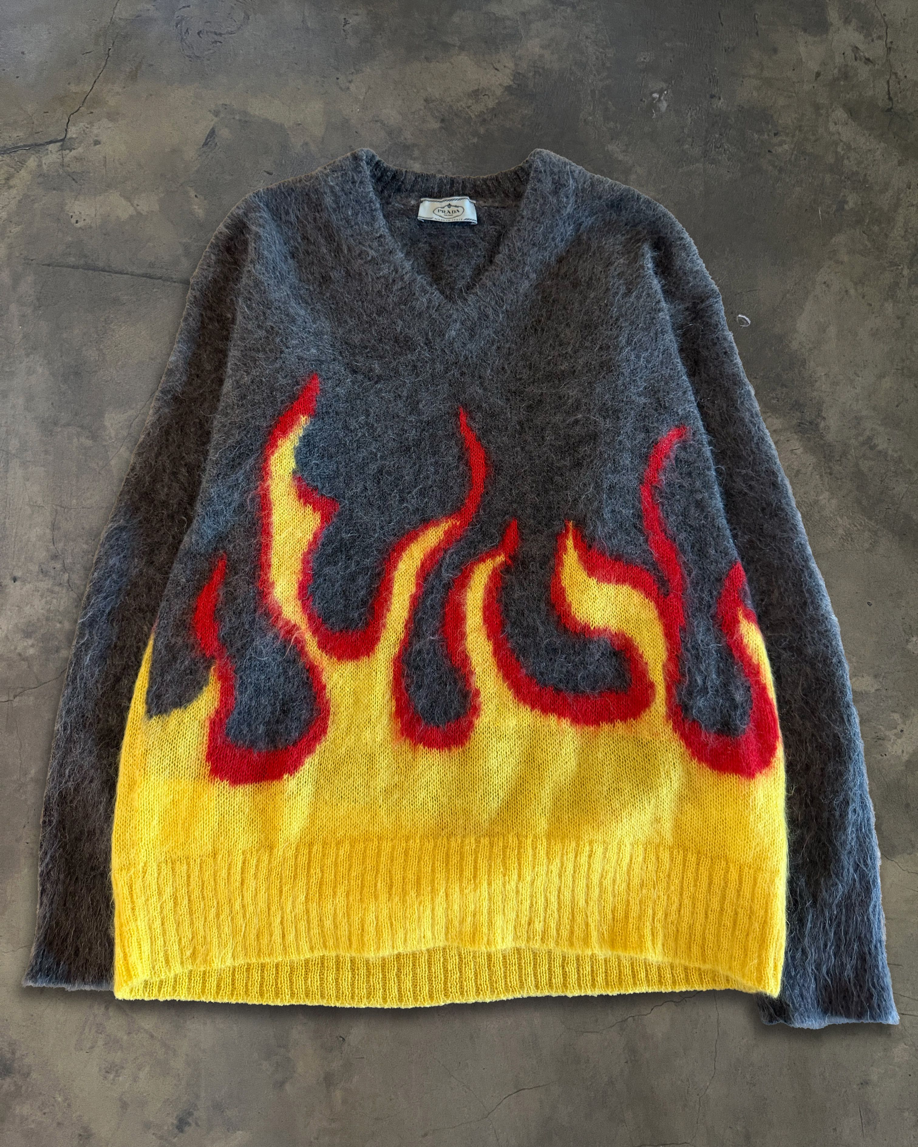 Prada PRADA FW2018 FLAME INTARSIA MOHAIR SWEATER Size US XXS / EU 40 - 1 Thumbnail
