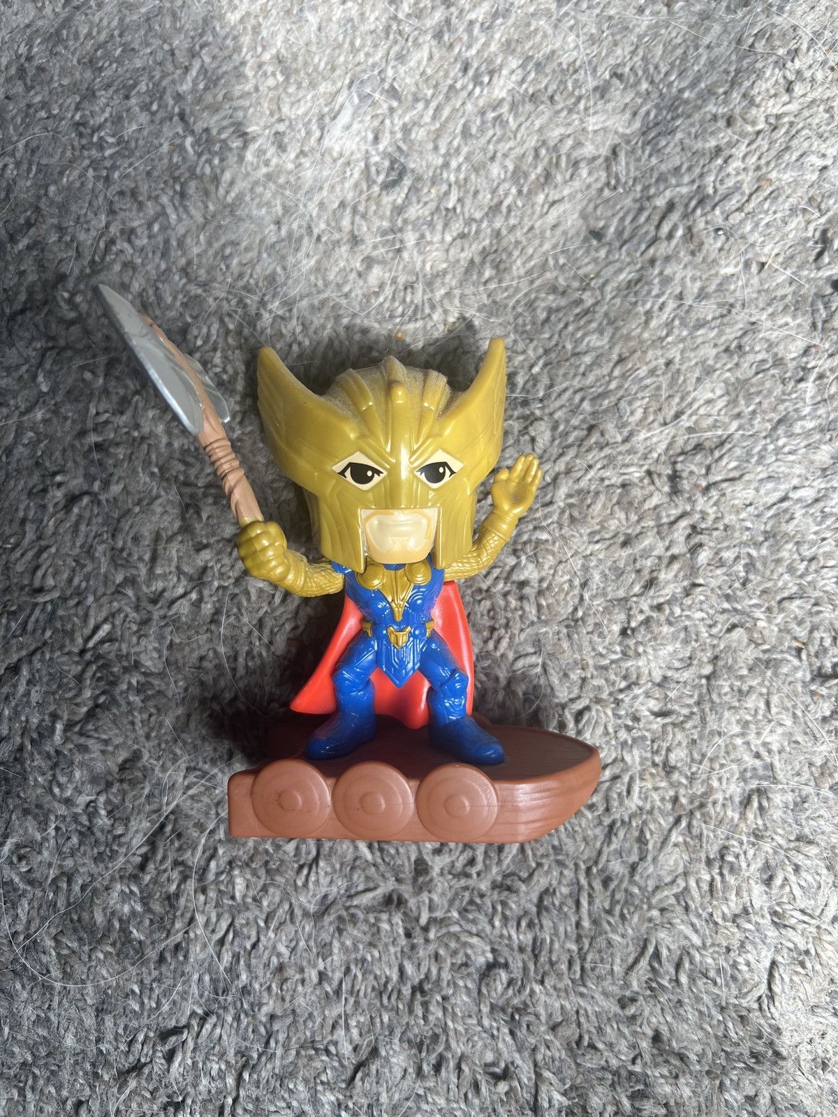 Marvel Comics 2022 McDonald’s Marvel Thor Golden Armor Figure Size ONE SIZE - 1 Thumbnail