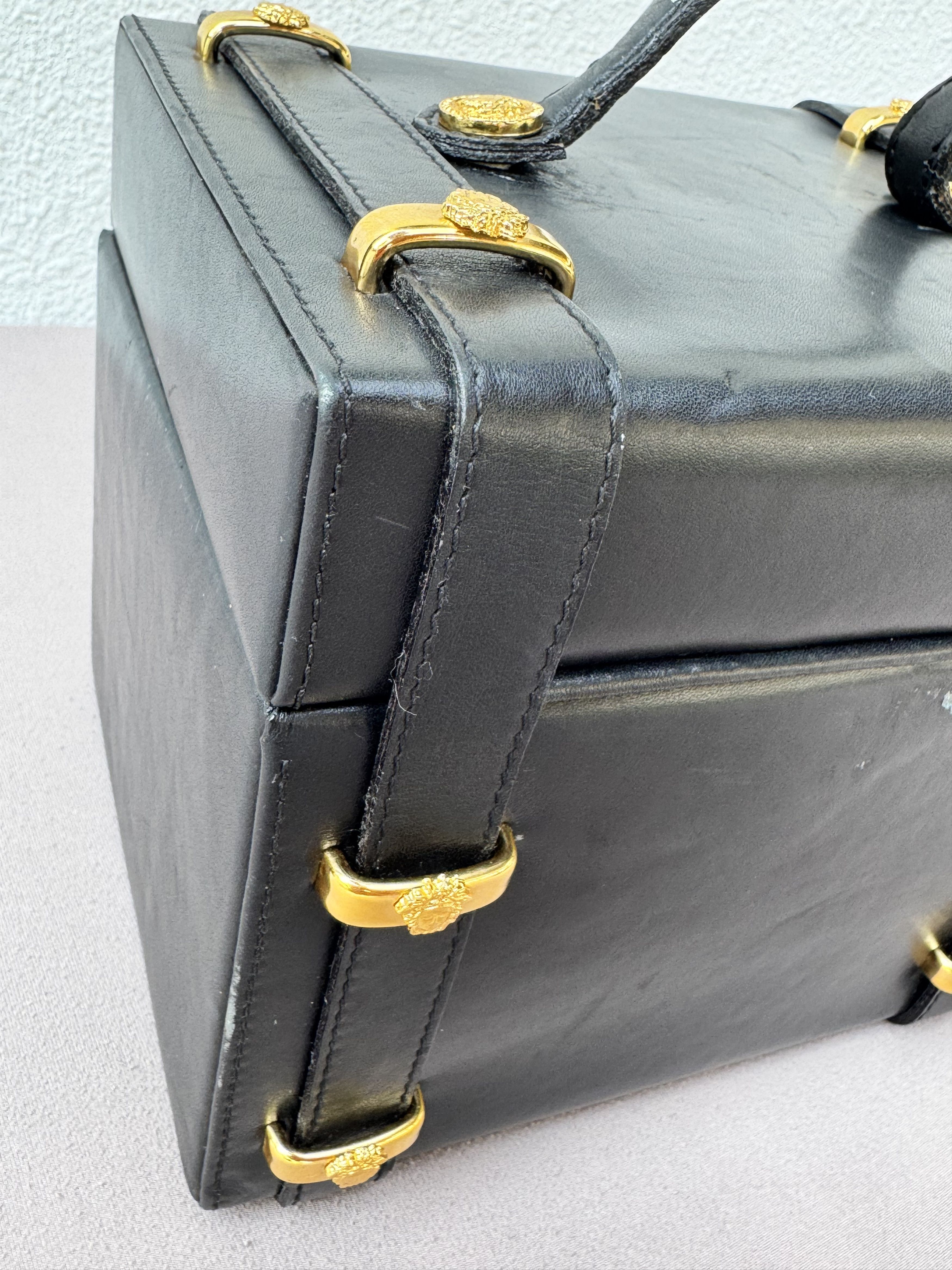 Versace Gianni Versace Couture Medusa Vanity Bag Size ONE SIZE - 15 Thumbnail