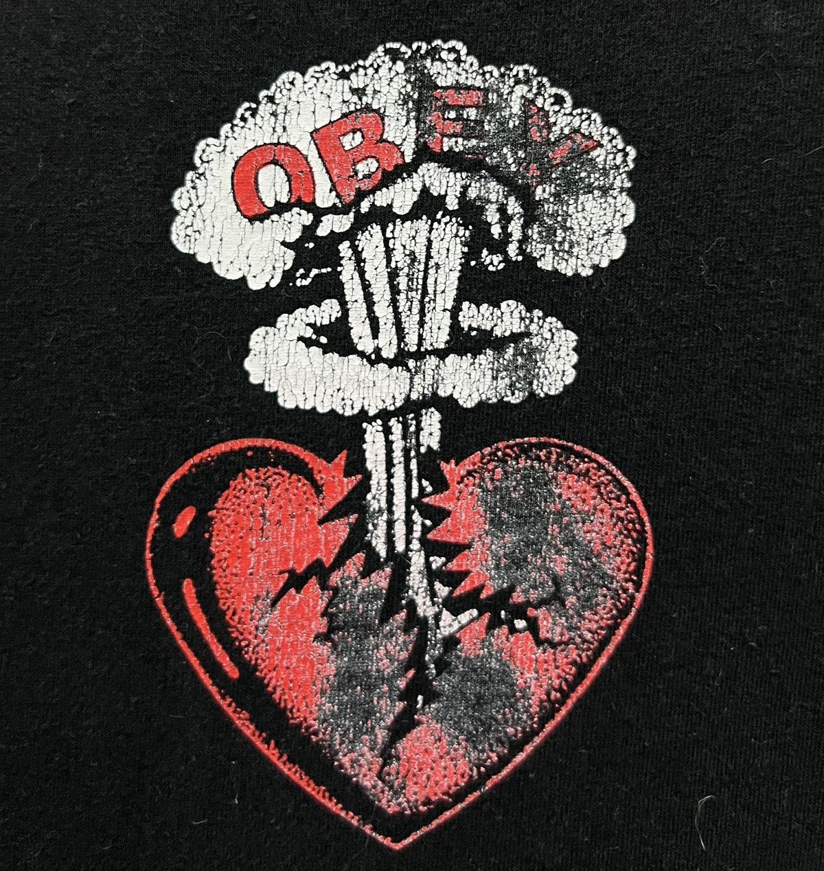 Obey × Vintage VINTAGE OBEY GRAPHIC EXPLODING BROKEN HEART SHIRT Size US S / EU 44-46 / 1 - 3 Thumbnail
