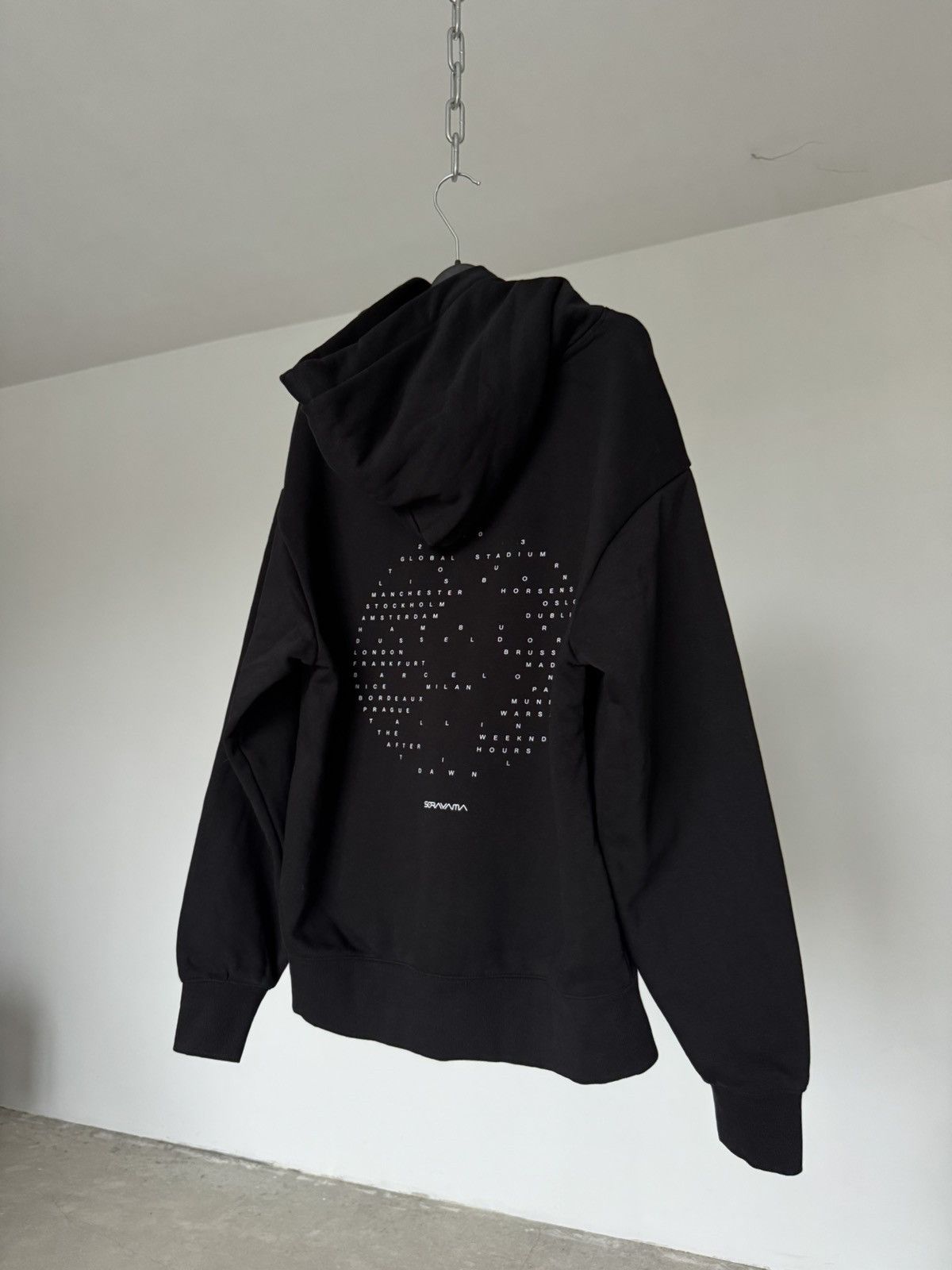Club Sorayama × The Weeknd The Weekend x Sorayama Tour Merch 2023 Size S Size US S / EU 44-46 / 1 - 3 Thumbnail