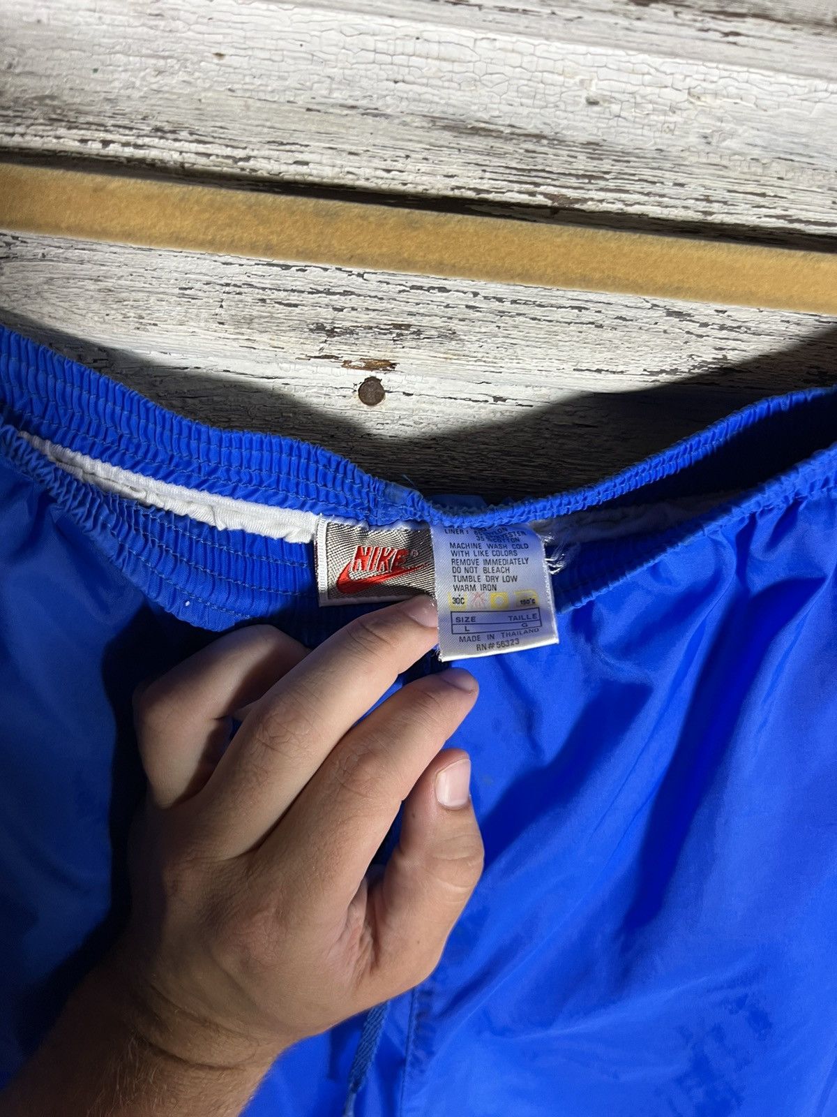 Nike × Vintage Vintage 90s Blue Nike Shorts Size US 36 / EU 52 - 4 Thumbnail