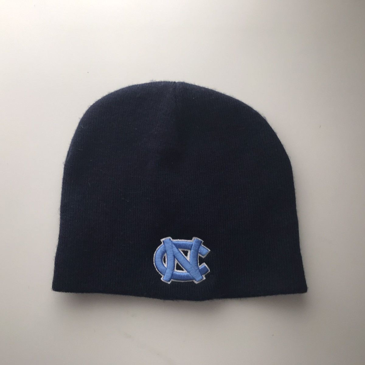 Carhartt × Carhartt Wip × Vintage Vintage North Carolina Tarheels Barhartt Beanie Size ONE SIZE - 2 Thumbnail