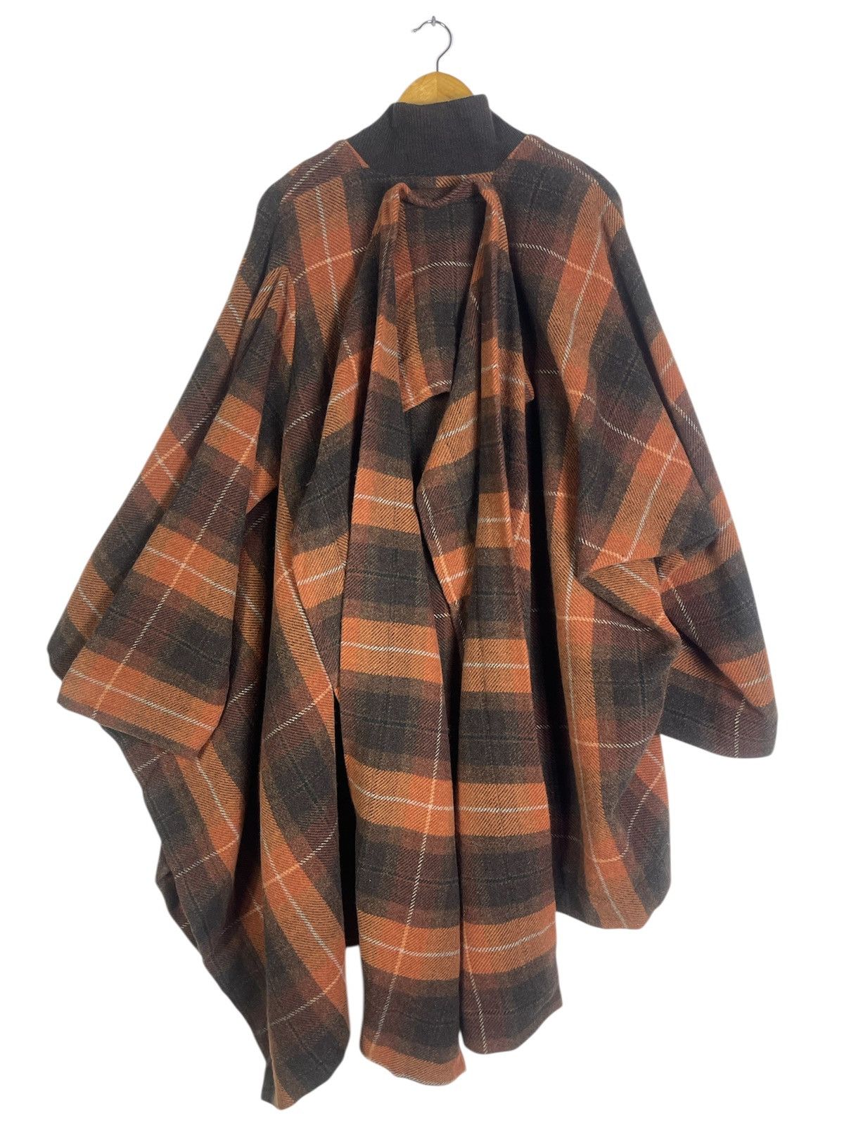 Vivienne Westwood Vivienne Westwood MAN 2-Way Convertible Cape Poncho Jacket Size US XL / EU 56 / 4 - 13 Thumbnail