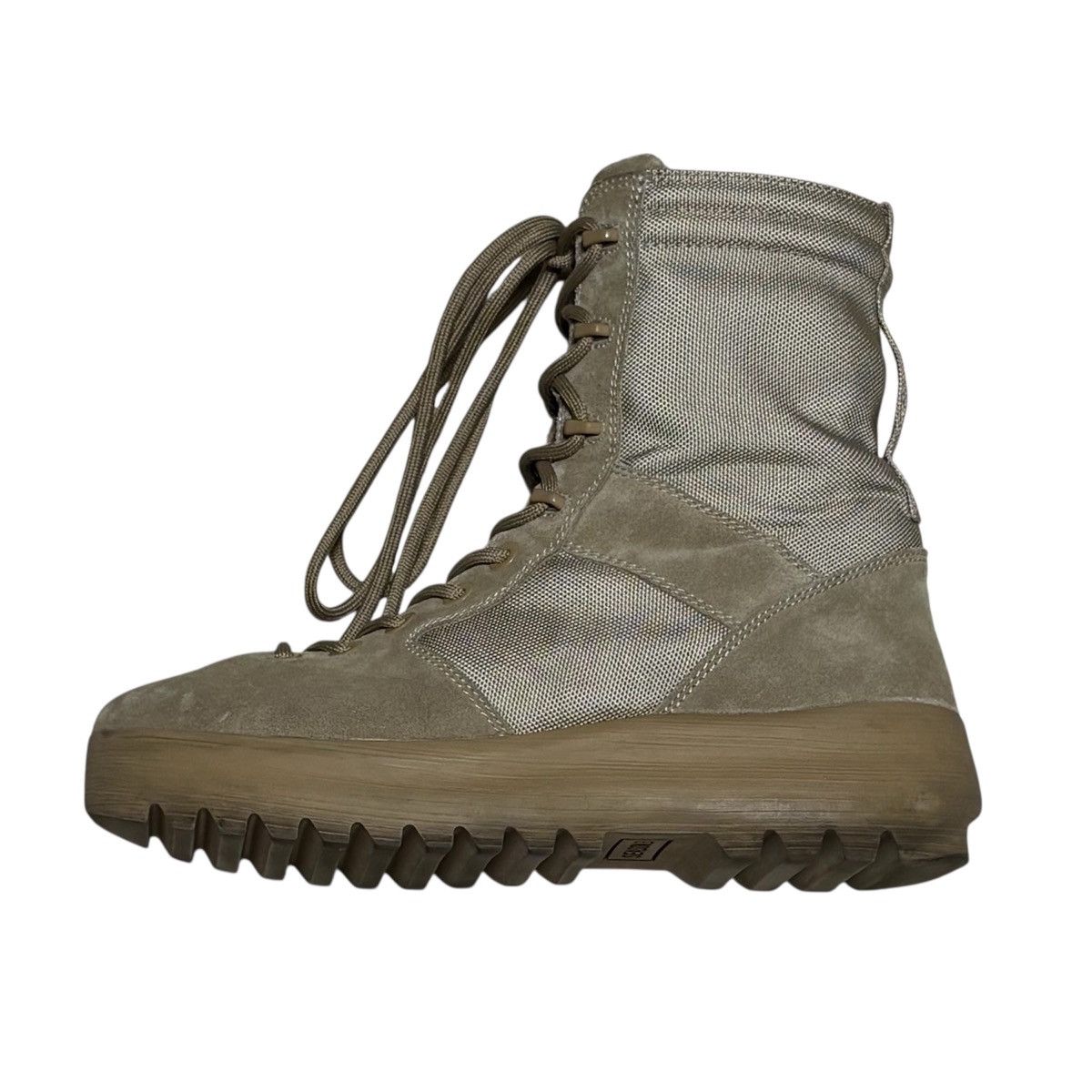 Yeezy YEEZY SEASON 3 MILITARY BOOTS ROCK YZY SZN Size US 10.5 / EU 43-44 - 11 Thumbnail