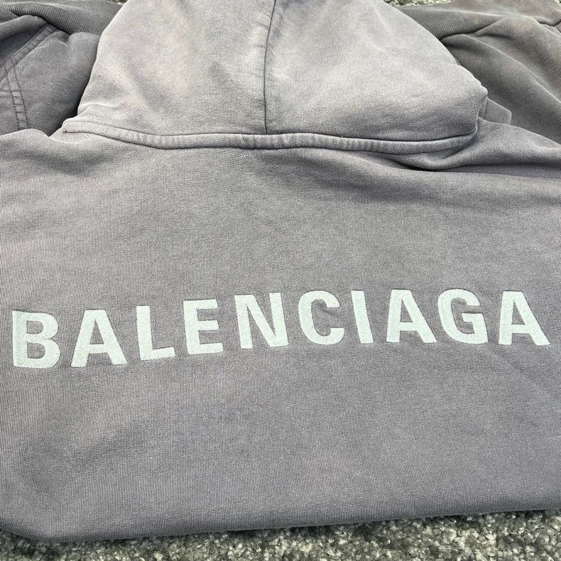 Balenciaga Balenciaga Ombre Embroidered Logo Washed Hoodie Size US M / EU 48-50 / 2 - 5 Thumbnail