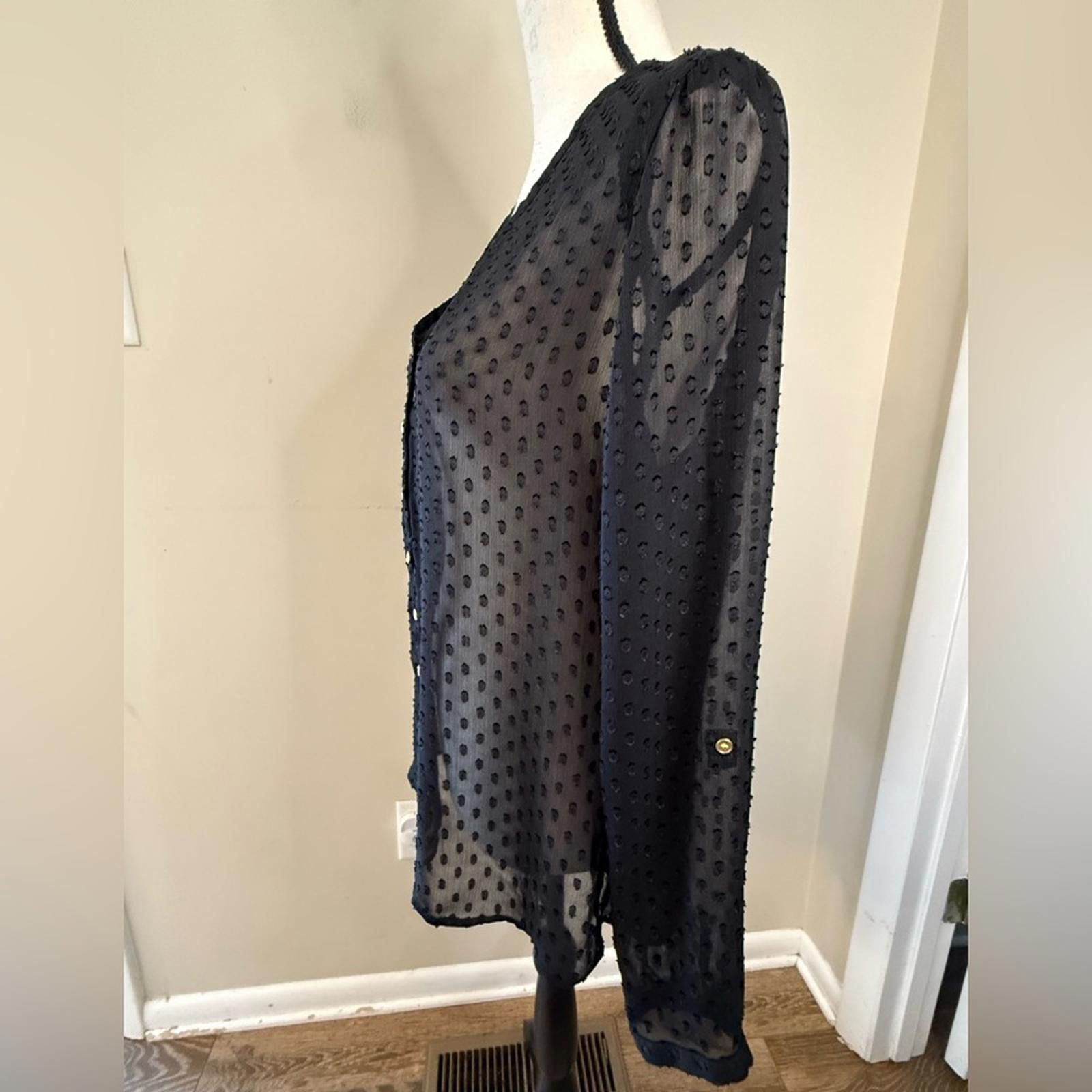 Covington Covington sheer black polka dot button up top SZ M Size M / US 6-8 / IT 42-44 - 3 Thumbnail