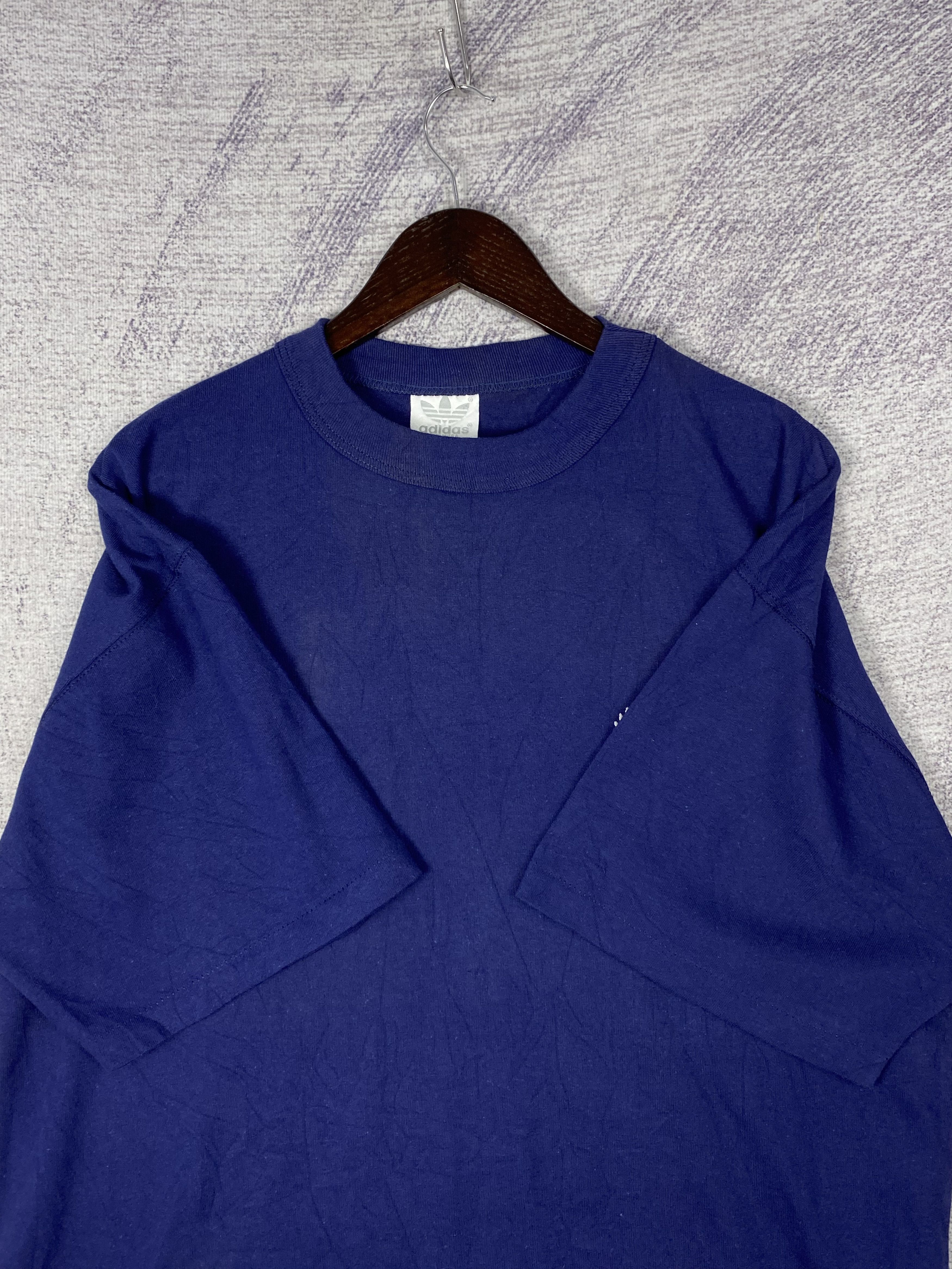 Adidas Vintage Adidas Crewneck T-Shirts Size US M / EU 48-50 / 2 - 4 Thumbnail