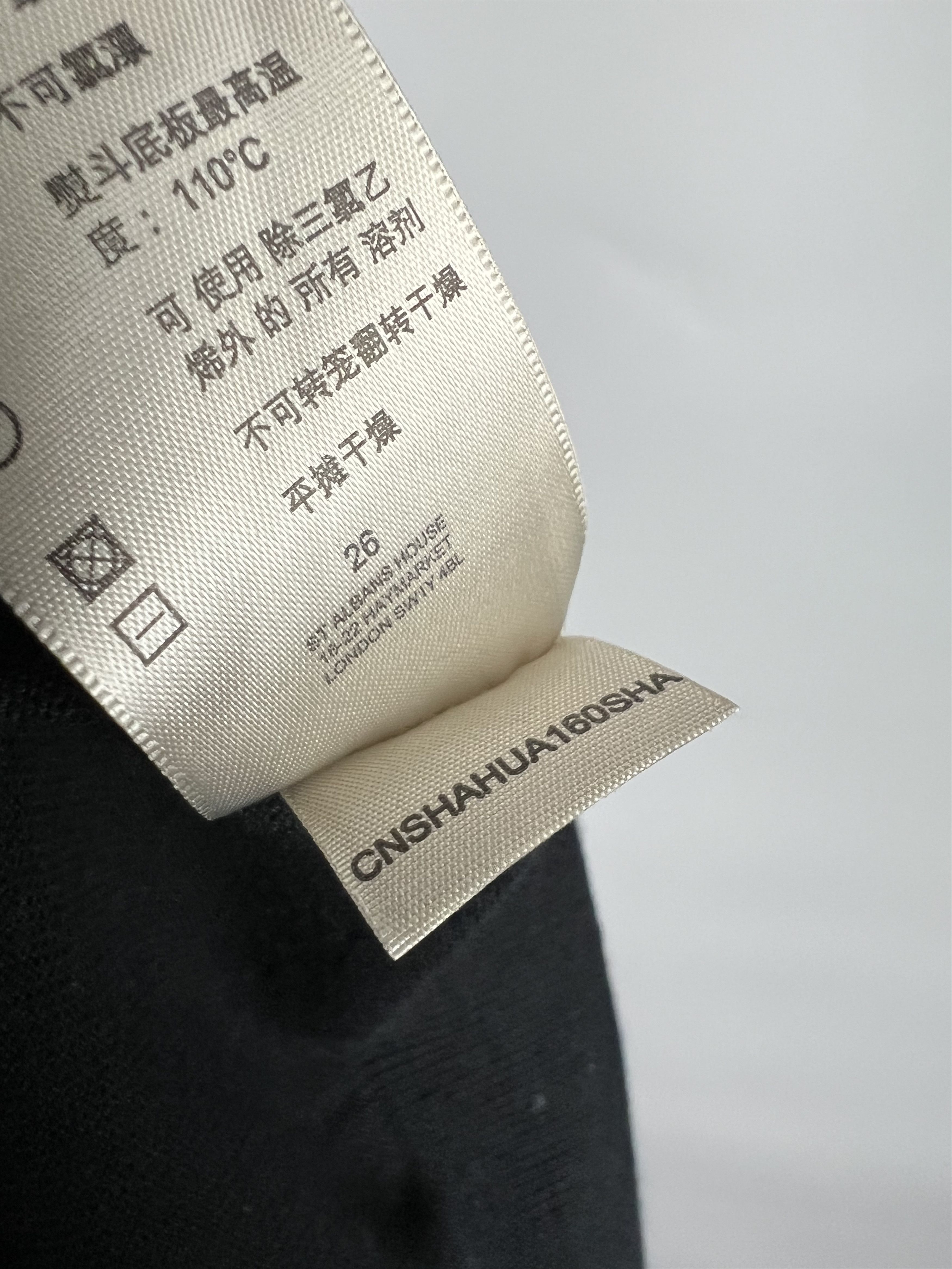 Burberry Burberry Cotton Pullover V-Neck Sweater Size XL Size US XL / EU 56 / 4 - 11 Thumbnail