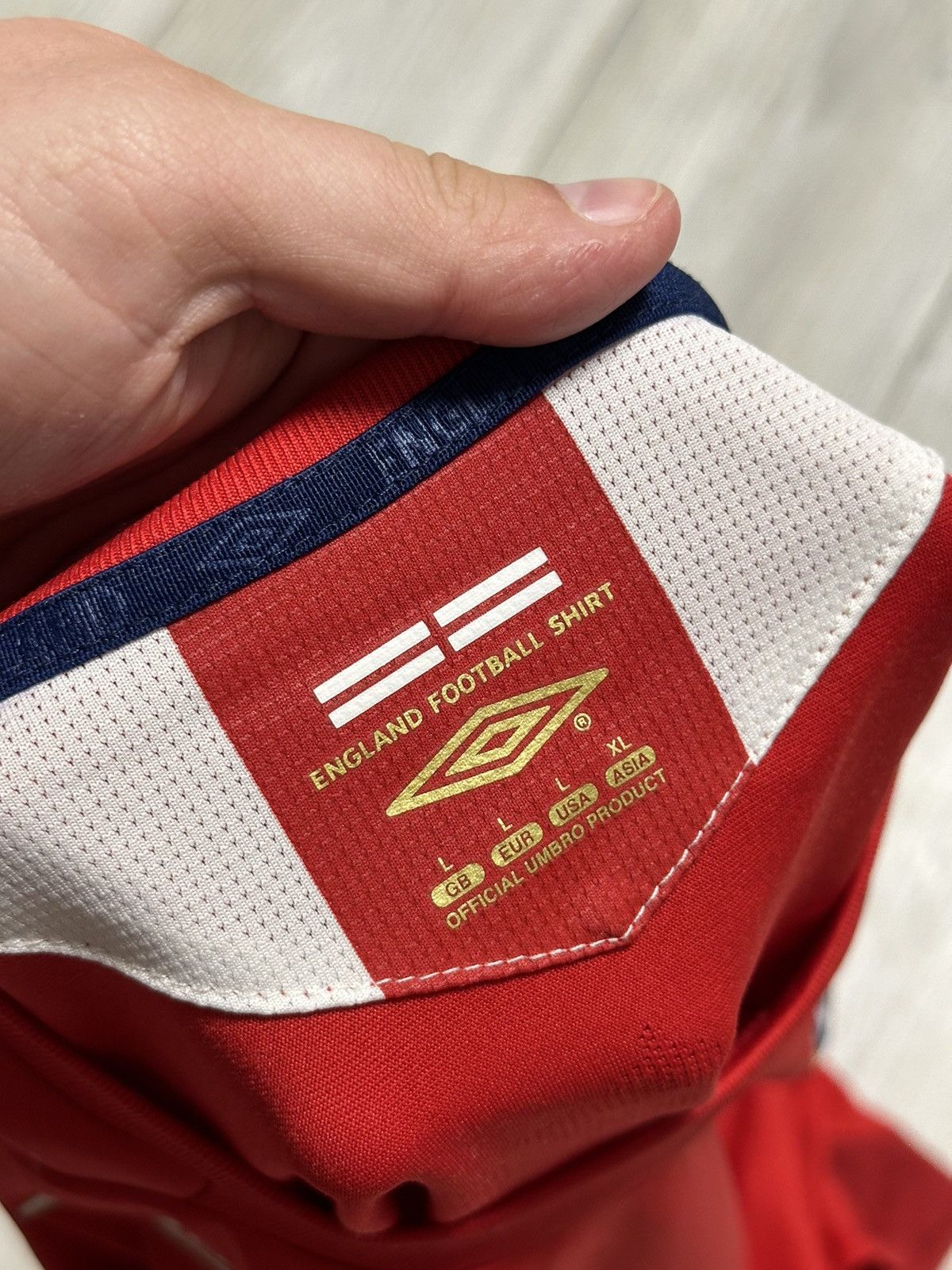 Umbro Umbro England National Team Soccer Jersey Size US L / EU 52-54 / 3 - 4 Thumbnail