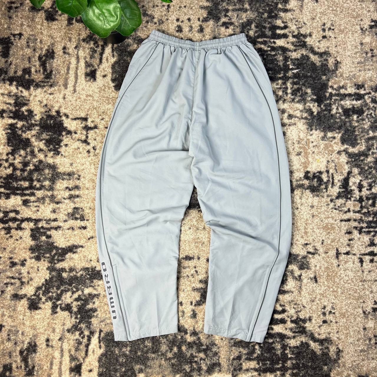 Umbro Umbro Big Embroidered Logo Vintage Y2K Baggy Track Pants Size US 34 / EU 50 - 2 Thumbnail