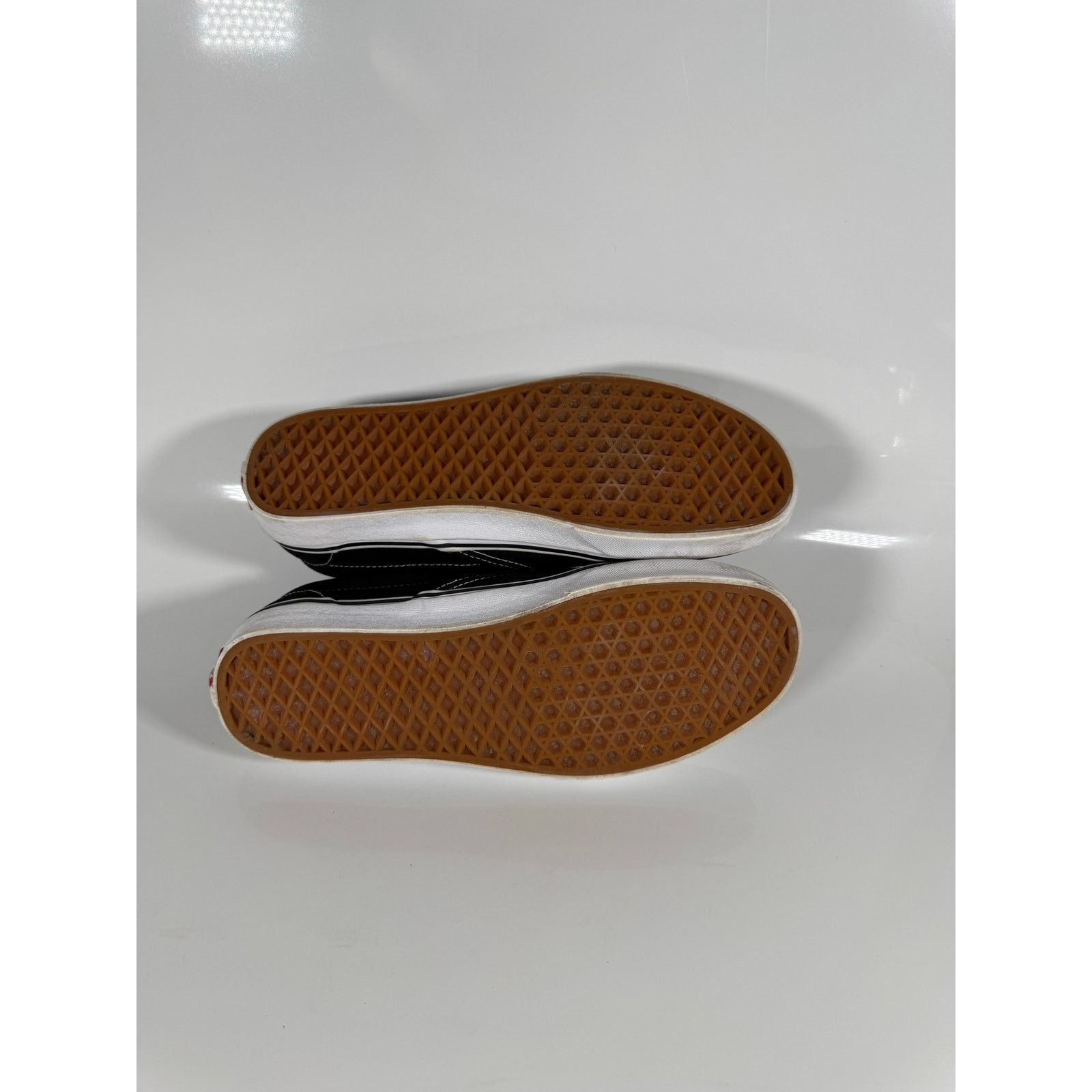 Vans Vans Classic Slip-On Black Canvas Skate Shoes Women’s Size 8 Size US 8 / IT 38 - 5 Thumbnail