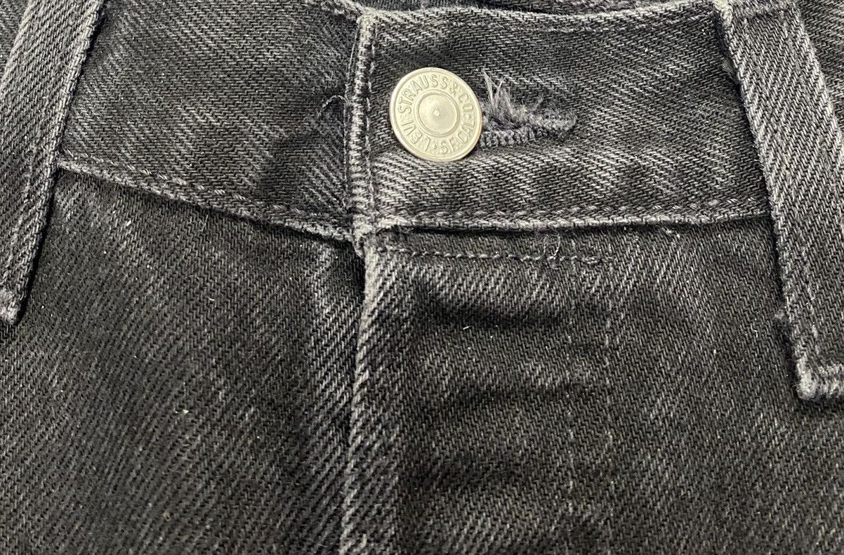 DENIM TEARS × Levi's Denim Tears x Levi’s 501 Straight Leg Black Denim Jeans Size US 31 - 4 Thumbnail