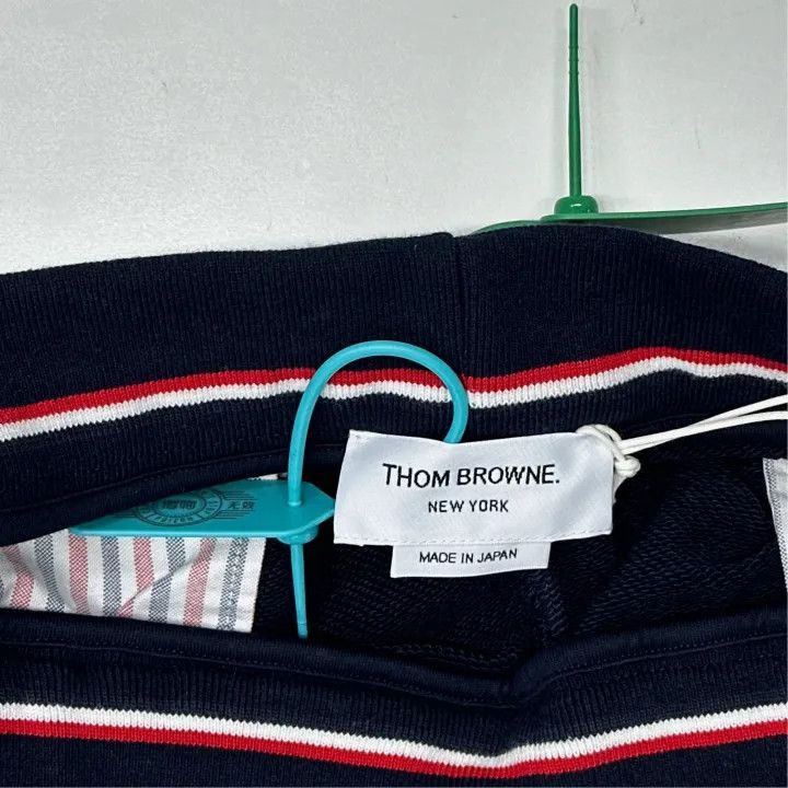 Thom Browne Thom Browne Classic Stripe Sports Shorts Navy -2507 Size US 26 / EU 42 - 7 Thumbnail