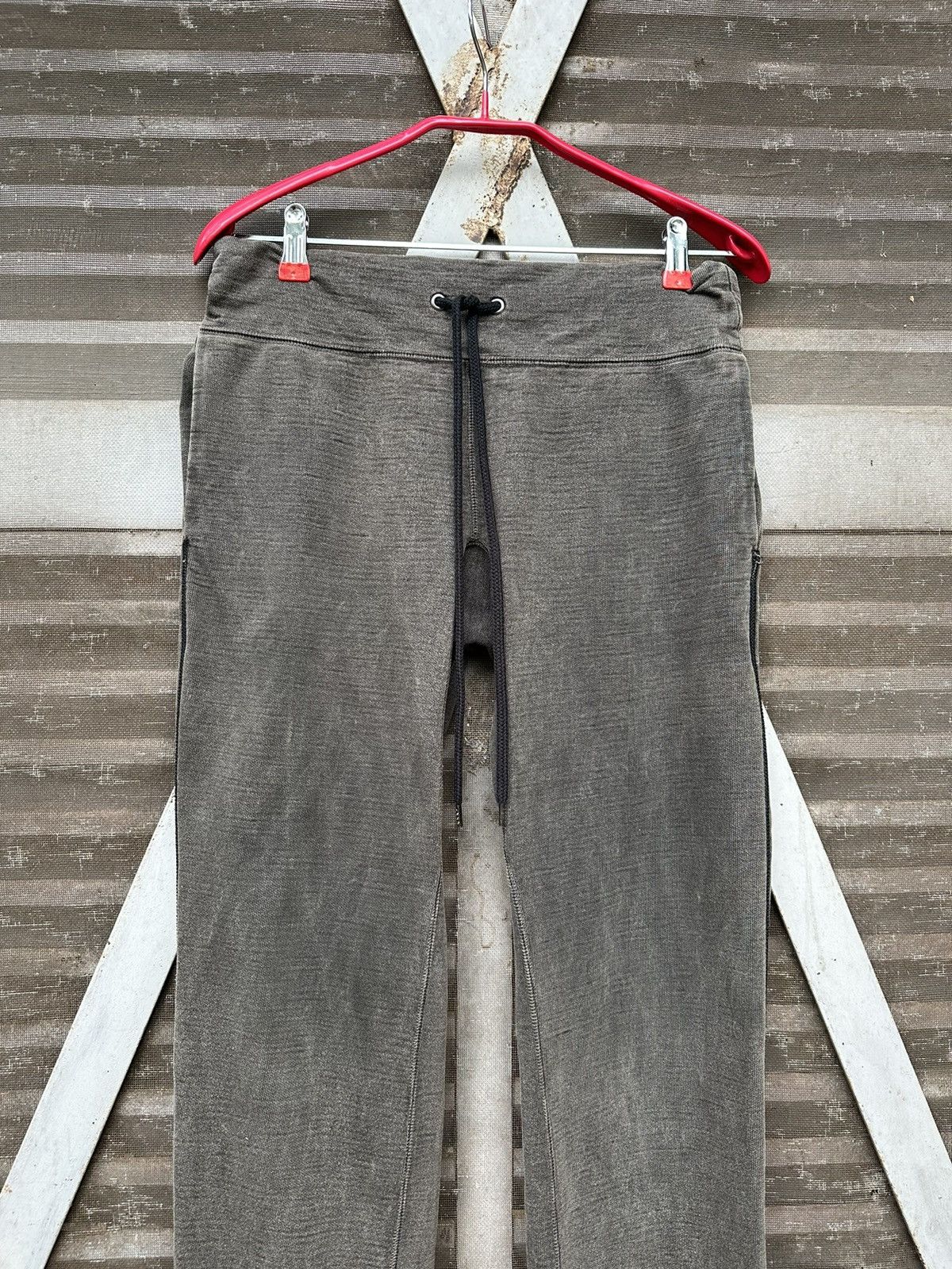 RIPVANWINKLE RIP VAN WINKLE DUSTY BLACK JOGGER PANTS RIRI ZIPPER Size US 30 / EU 46 - 5 Thumbnail