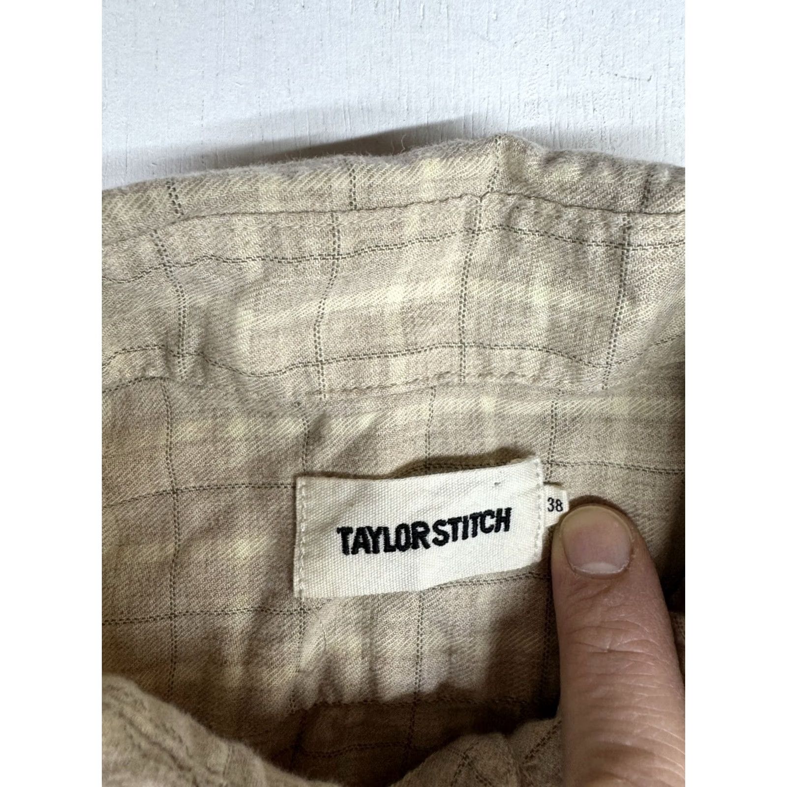 Taylor Stitch Taylor Stitch Shirt Mens Size 38 Button Down Plaid Organic Cotton Flannel Beige Regular Fit Button-Up Casual Workwear Travel Womens? Size US M / EU 48-50 / 2 - 3 Thumbnail