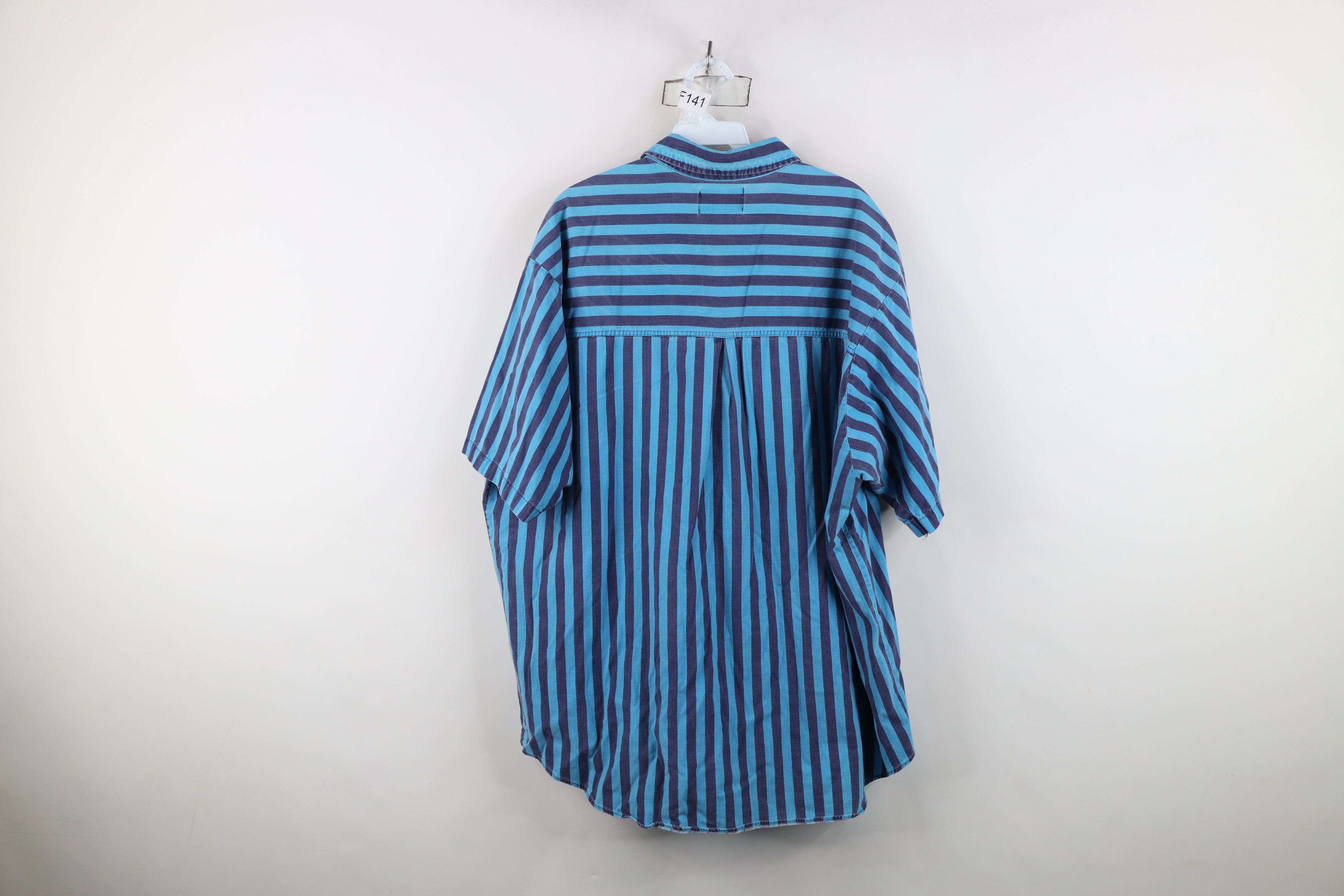 Vintage Vintage 90s Streetwear Fit Striped Collared Button Shirt USA Size US XL / EU 56 / 4 - 13 Thumbnail