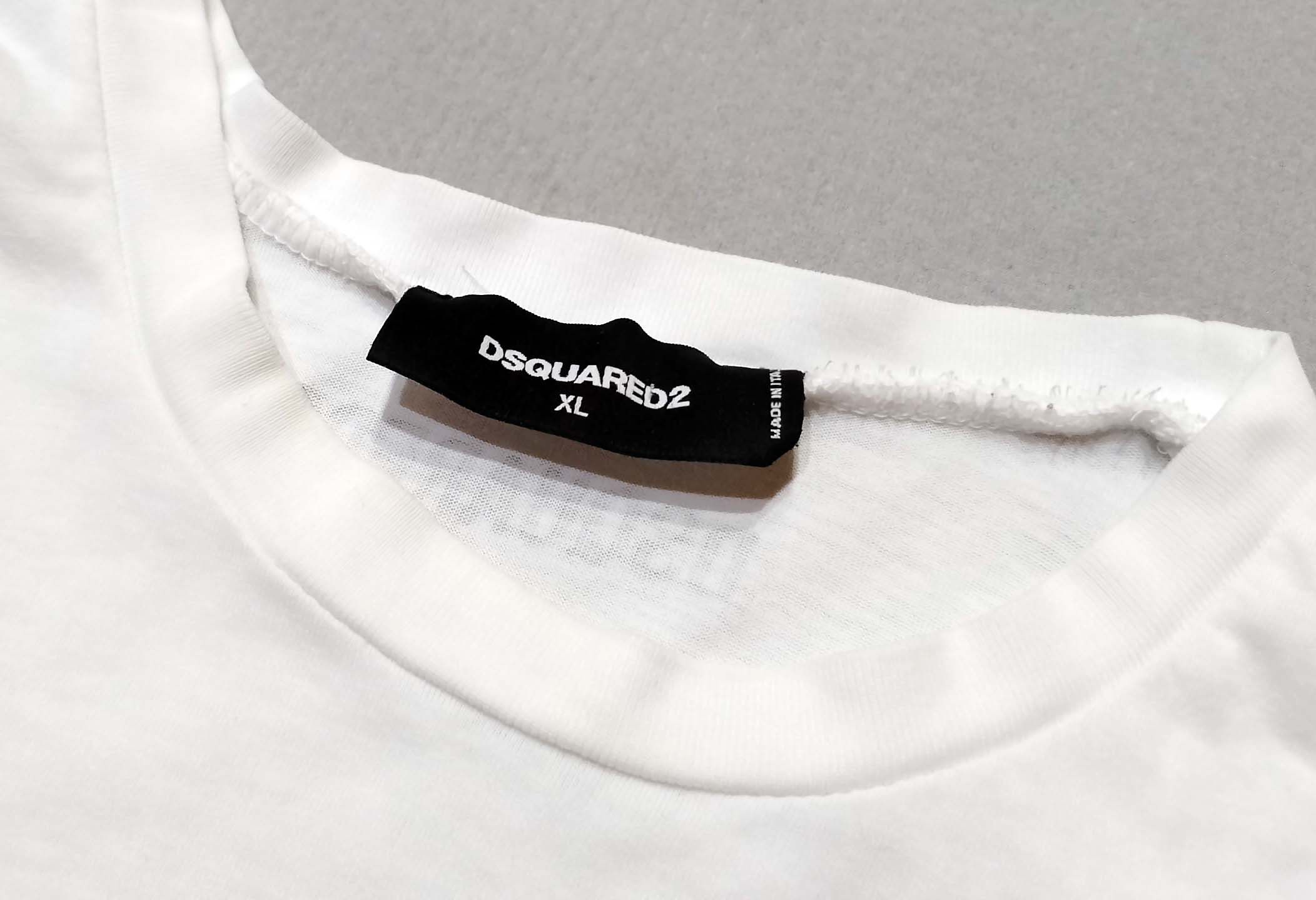 Dsquared2 Dsquared2 Logo White T-Shirt Size Mens XL S74GD0786 Size US XL / EU 56 / 4 - 2 Thumbnail