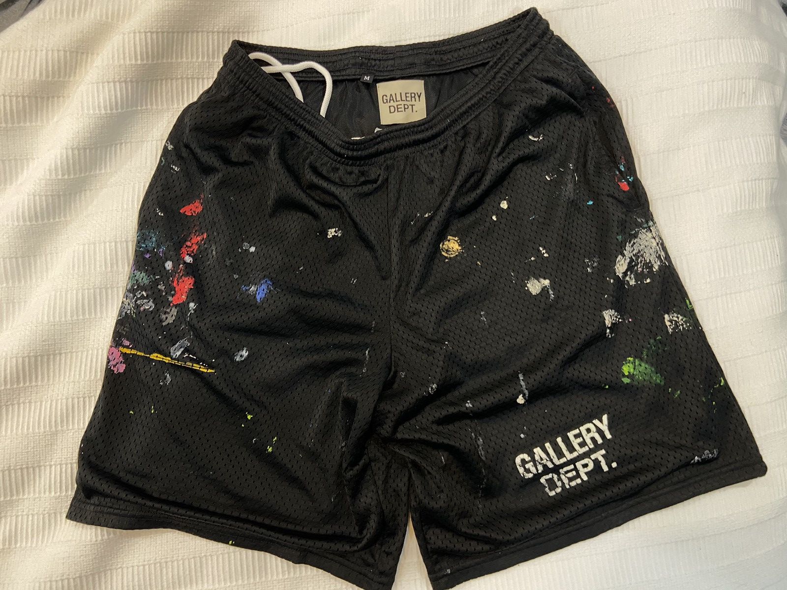 Gallery dept. Paint store aplatter shorts