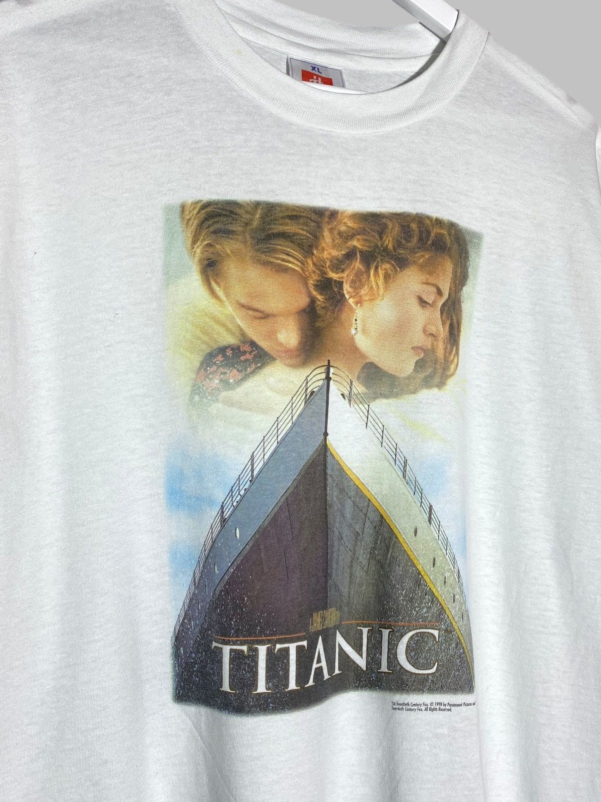 Vintage Vintage 1998 Titanic Movie T-Shirt Hanes Film Promo Tee Size US XL / EU 56 / 4 - 3 Thumbnail