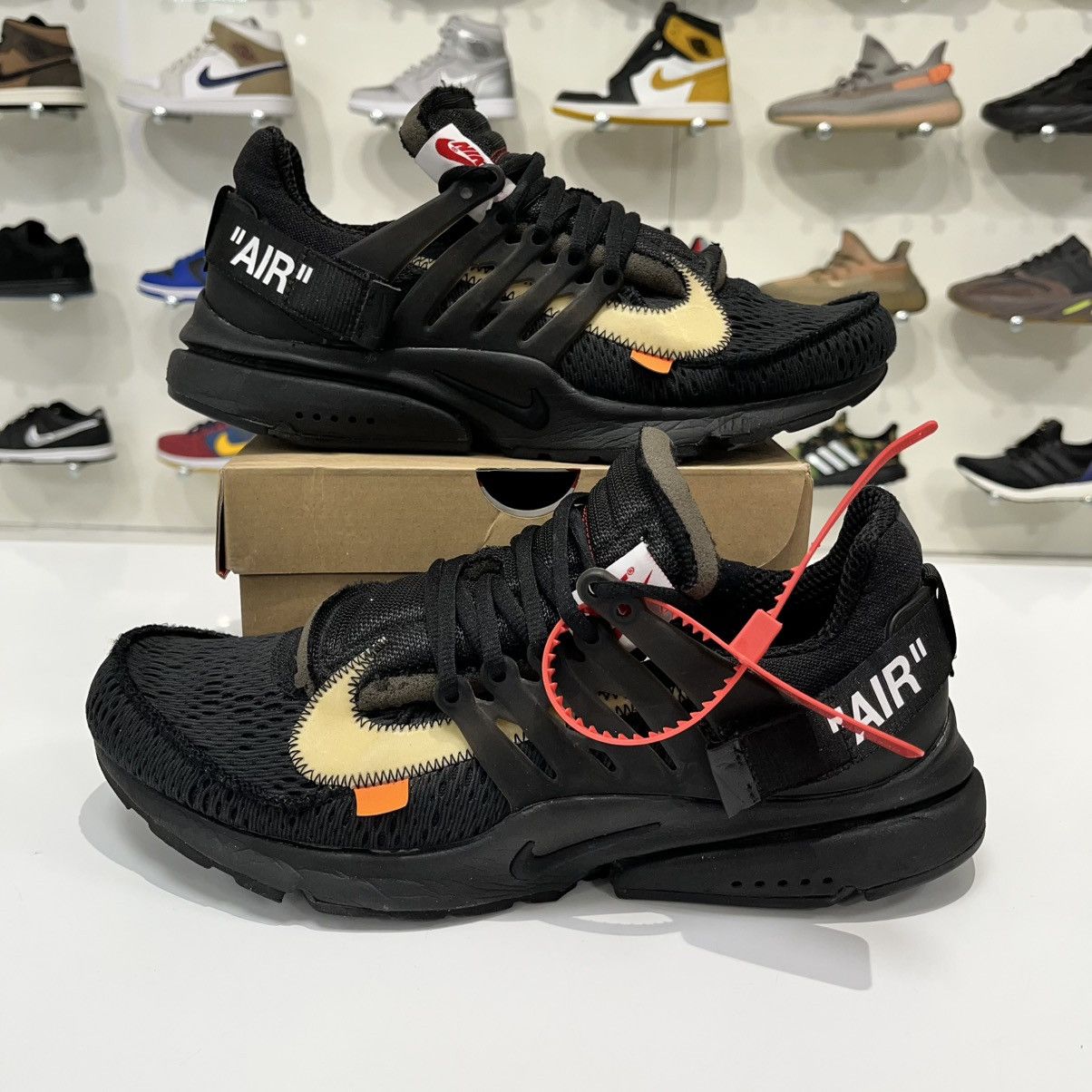 Nike Nike Air Presto x Off-White Black (2018) Size US 11 / EU 44 - 1 Thumbnail