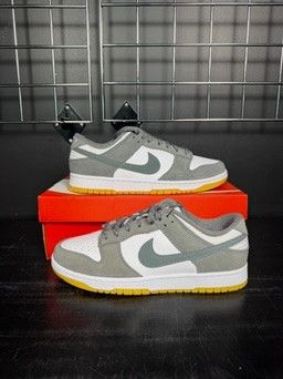 Nike Nike Dunk Low "Smoke Grey Gum 3M Swoosh" - Size 10 Size US 10 / EU 43 - 1 Thumbnail