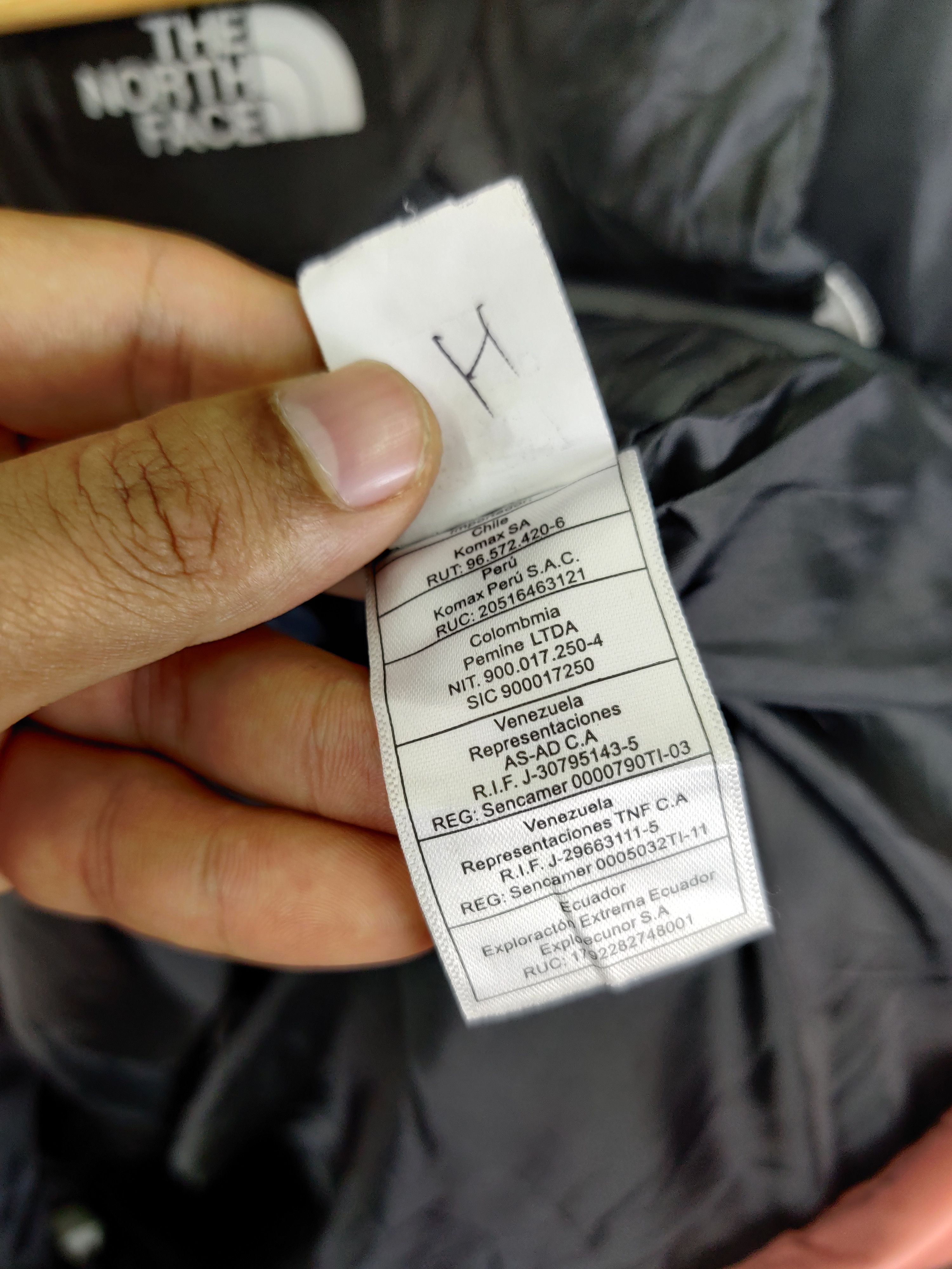 The North Face Vintage The North Face Down Puffer 700 Jacket Size US M / EU 48-50 / 2 - 16 Thumbnail