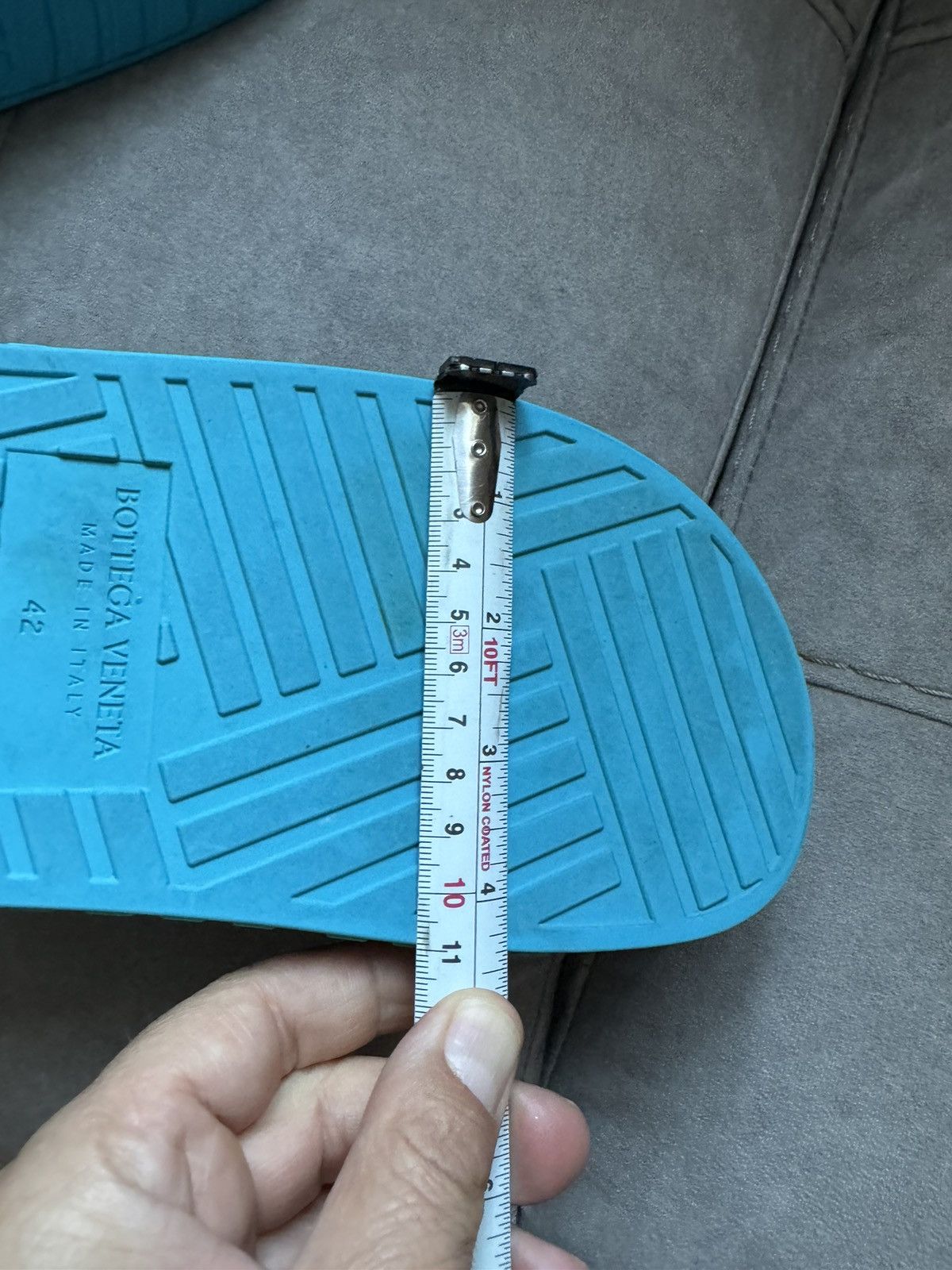 Bottega Veneta BOTTEGA VENETA sliders marked size 42 see tape measurements Size US 9 / EU 42 - 18 Thumbnail
