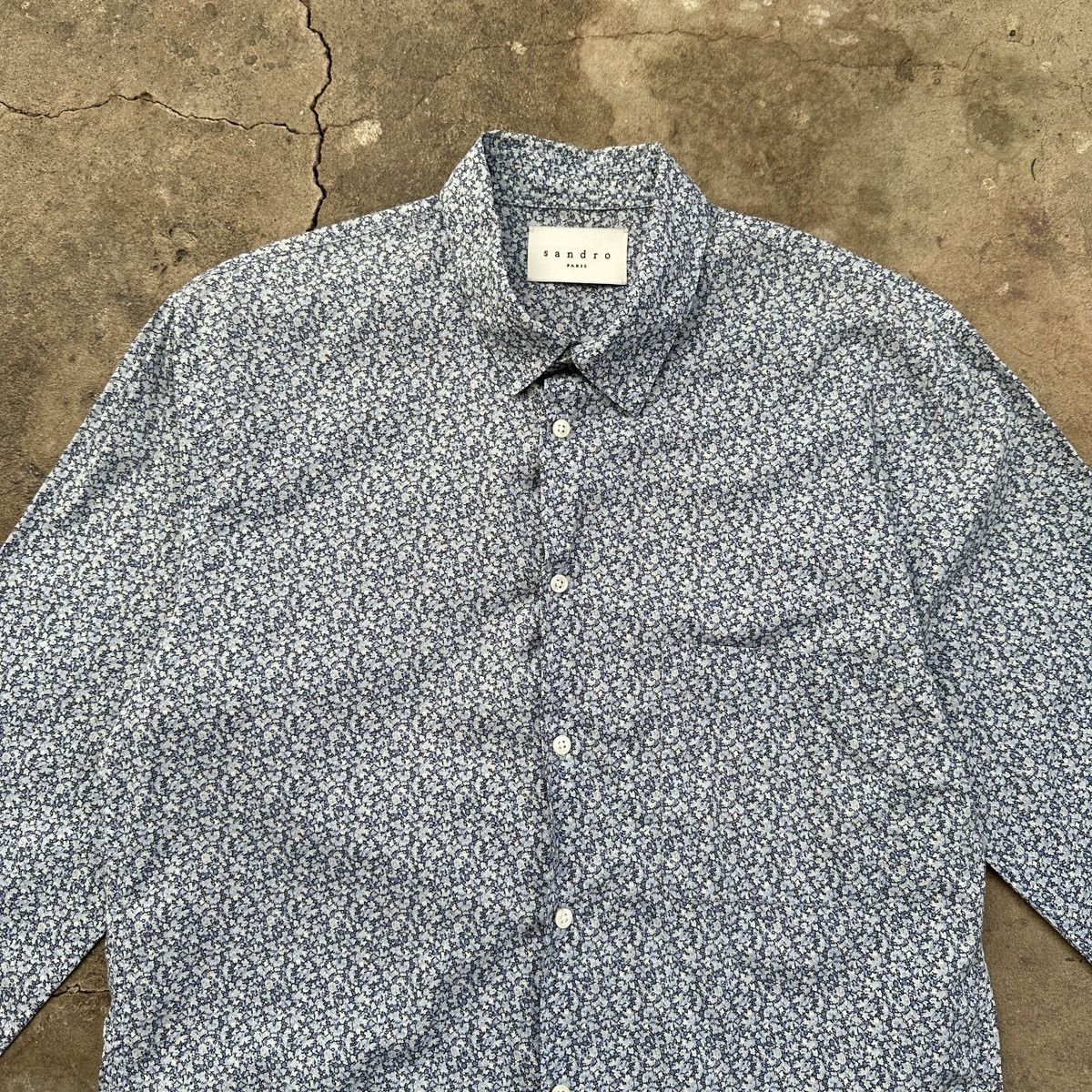Sandro Sandro Floral Button Ups Shirt Size US S / EU 44-46 / 1 - 2 Thumbnail
