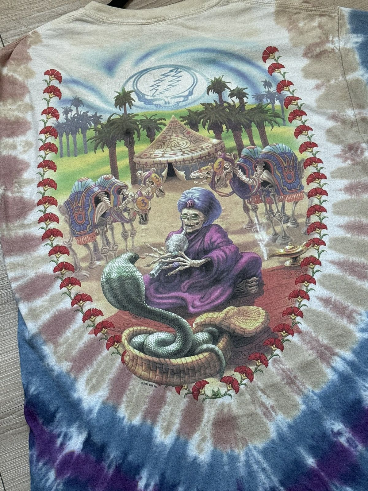 Liquid Blue 2001 Liquid Blue Grateful Dead Tee Size US M / EU 48-50 / 2 - 4 Thumbnail