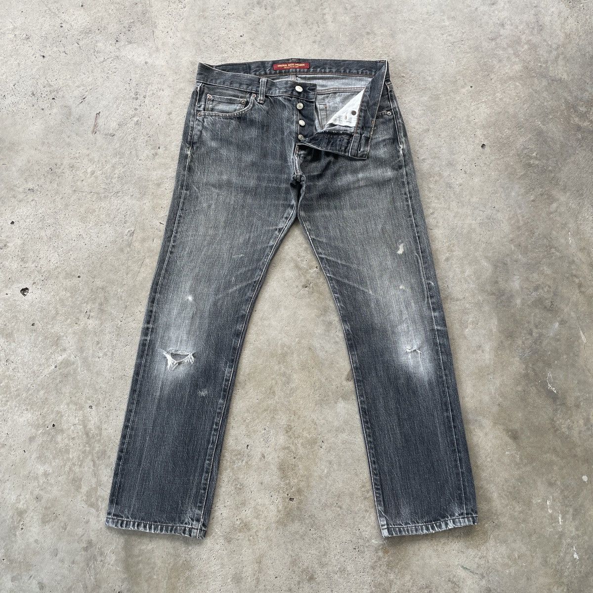 Japanese Brand W34 Vintage Japanese Black Faded Jeans Distressed Pants Size US 34 / EU 50 - 1 Thumbnail