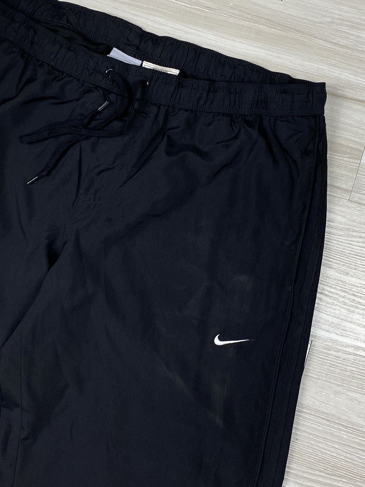 Nike × Vintage Nike Y2K swoosh Vintage Nylon Track Pants Drill Track Size US 34 / EU 50 - 4 Thumbnail