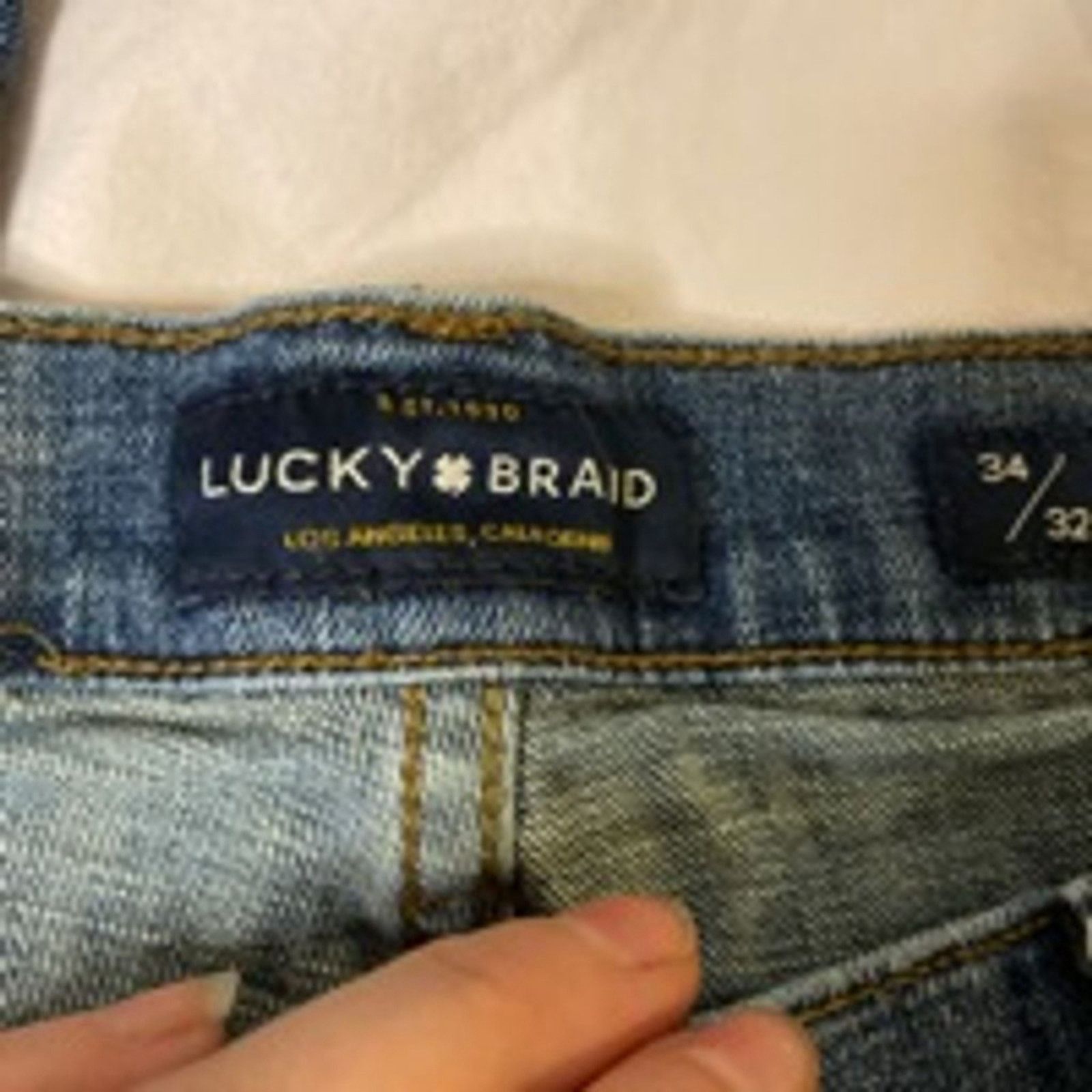 Lucky Brand Classic Straight Fit Medium Wash Denim Jeans Lucky Brand 34 Size US 34 / EU 50 - 6 Thumbnail