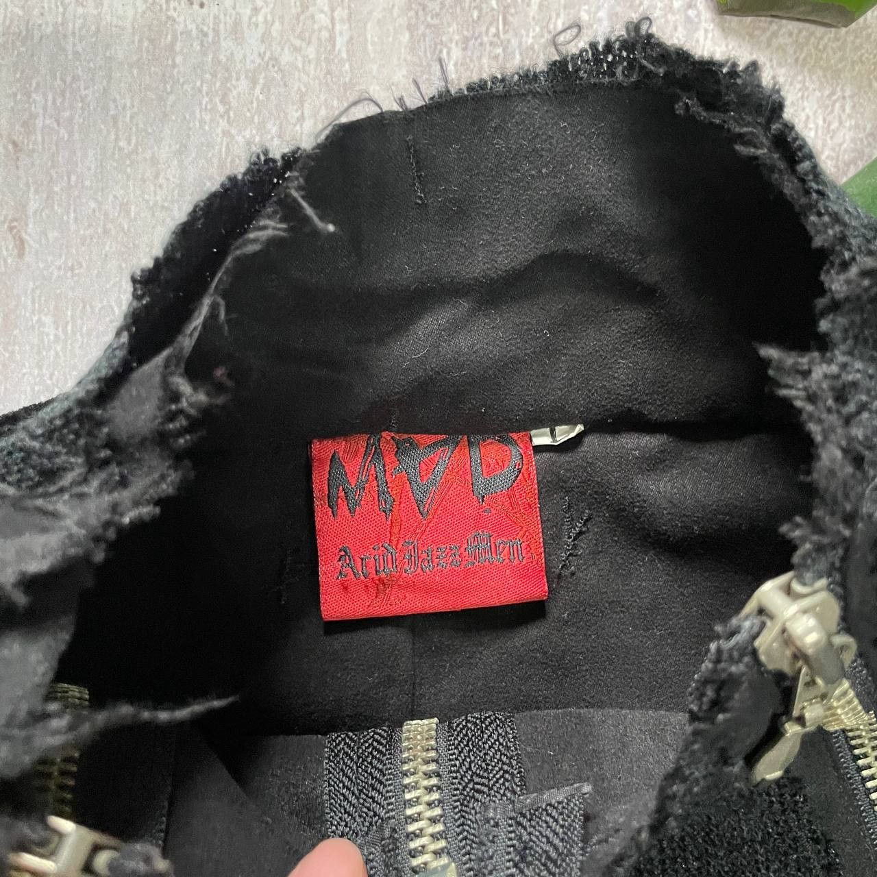 If Six Was Nine × Vintage VINTAGE Y2K MAD PUNKS VERY RARE ZIP SWEATER HYPE VAMP Size US L / EU 52-54 / 3 - 6 Thumbnail