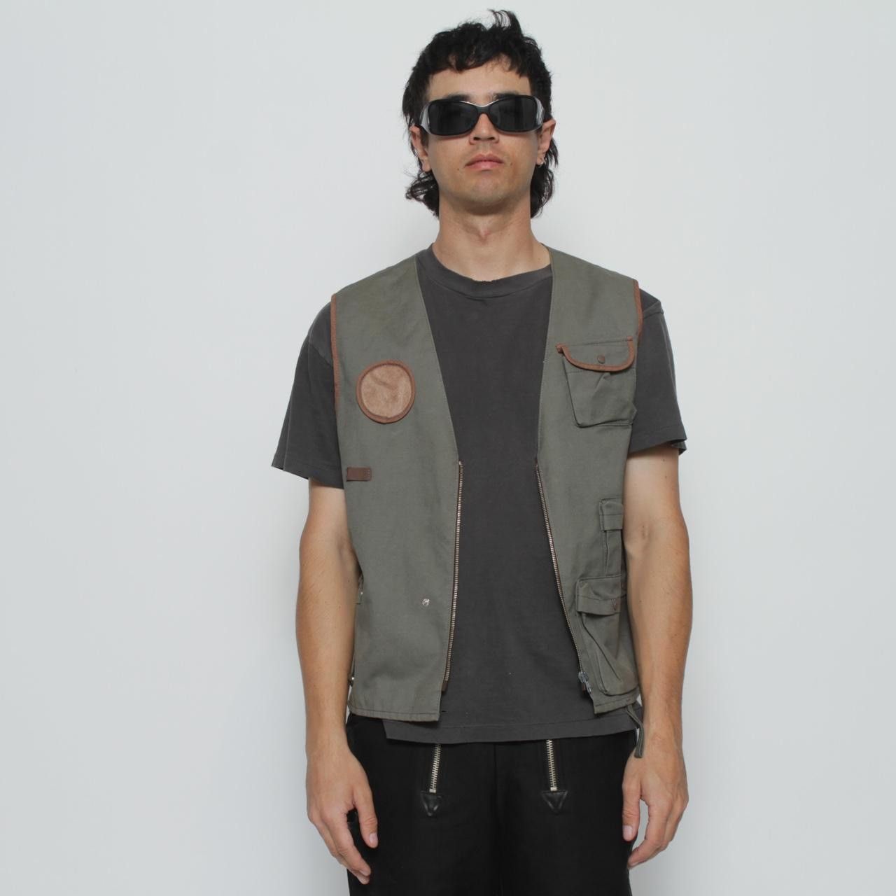 Vintage GREEN WITH BROWN TRIM DETAIL UTILITY POCKET VEST Size US XL / EU 56 / 4 - 2 Thumbnail