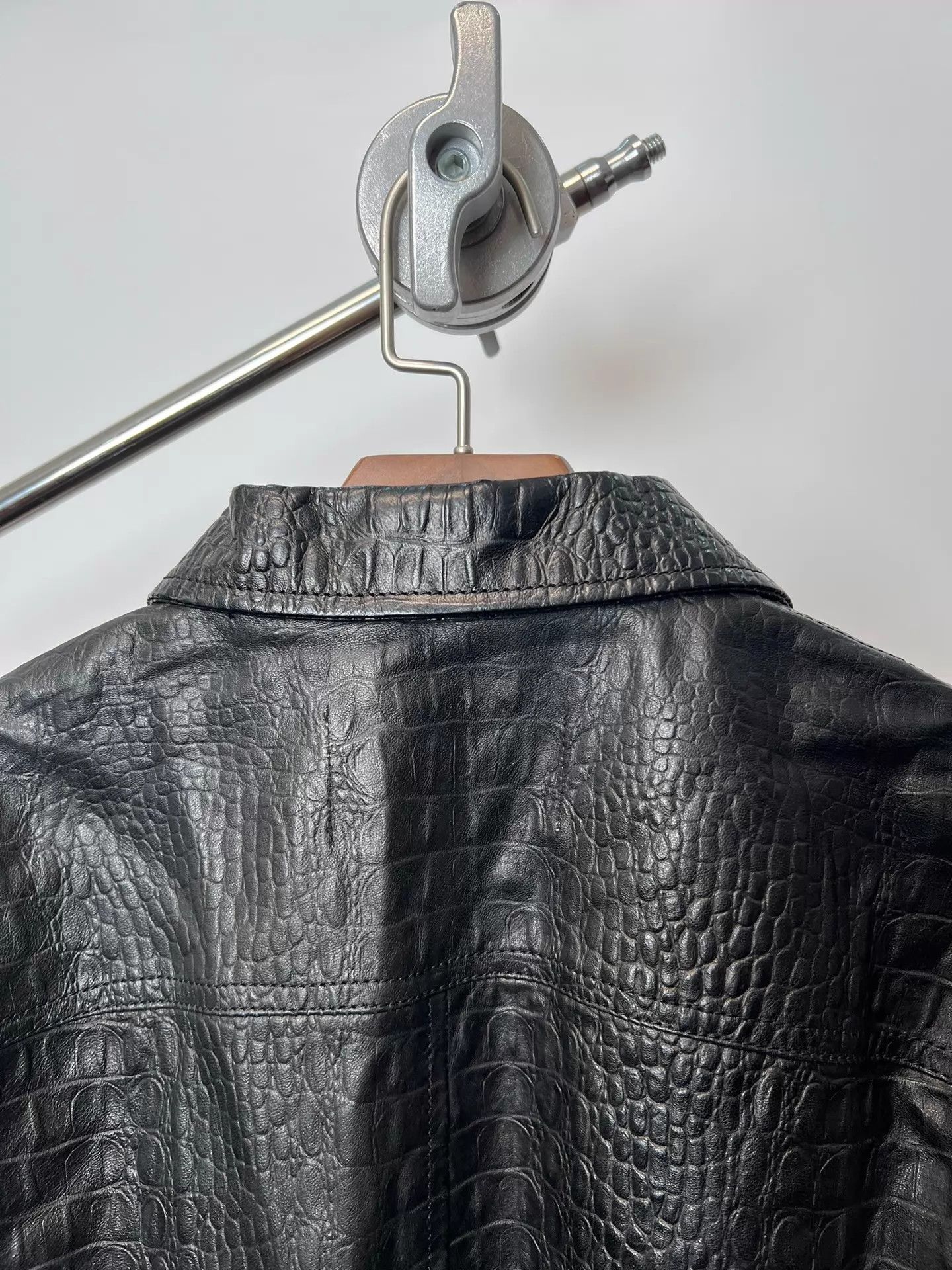Our Legacy Our Legacy Croc Embossed Leather Jacket Size 44 Size US S / EU 44-46 / 1 - 6 Thumbnail