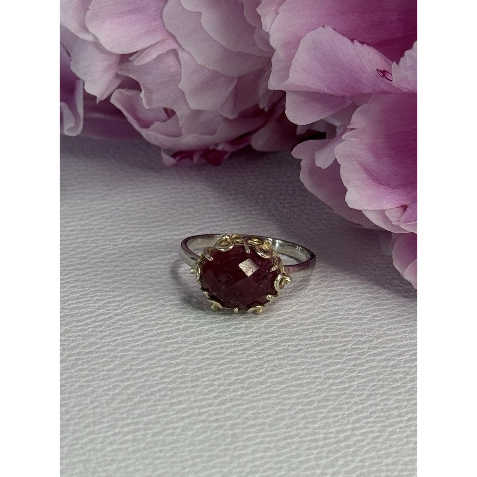 Jewelry 925 STERLING SILVER GOLD PLATED PART RUBY RING SIZE 8 Size ONE SIZE - 8 Thumbnail
